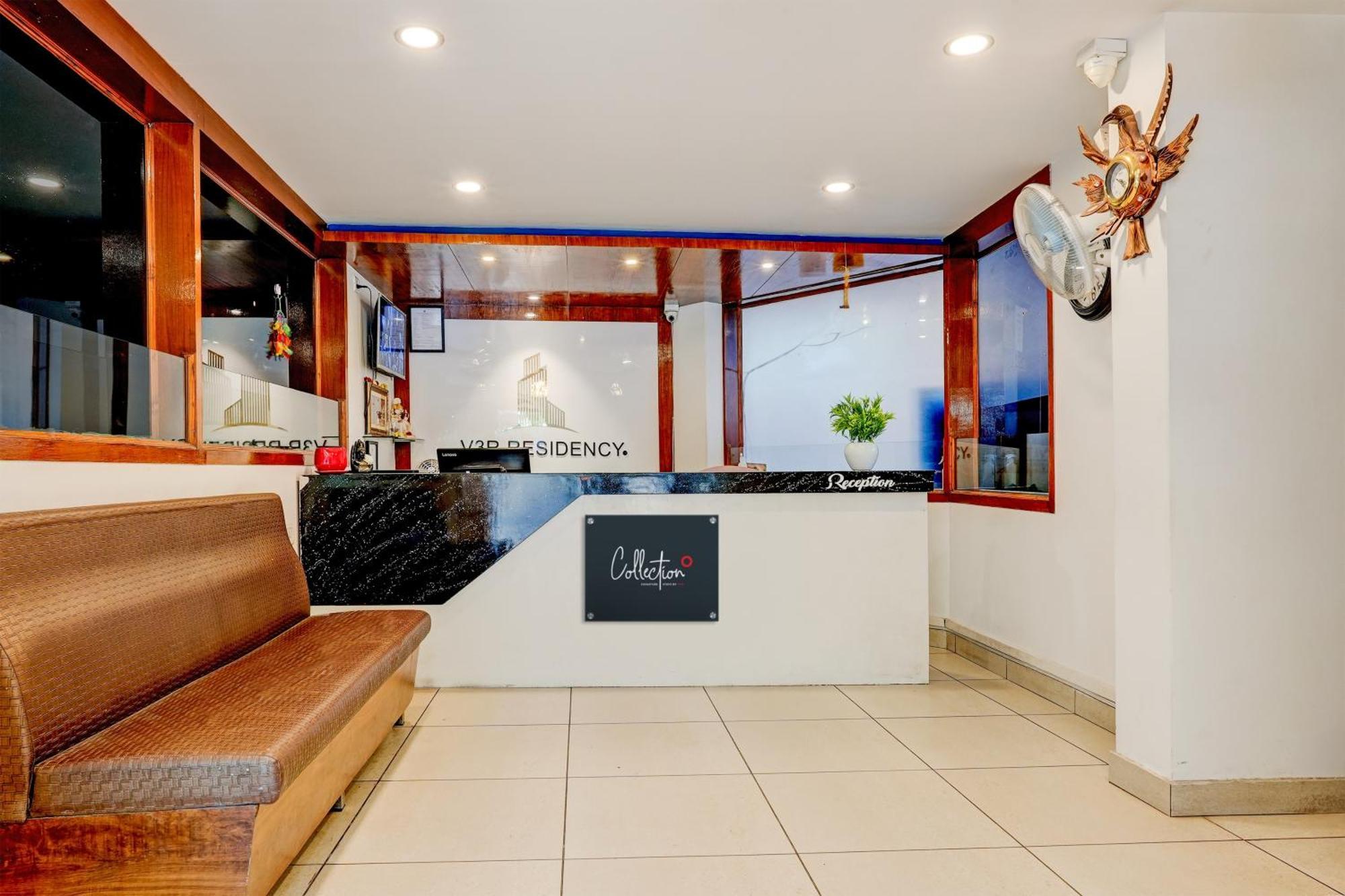 Hotel O V3r Residency 3*