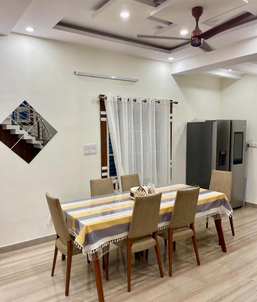 Vasudha Guest house