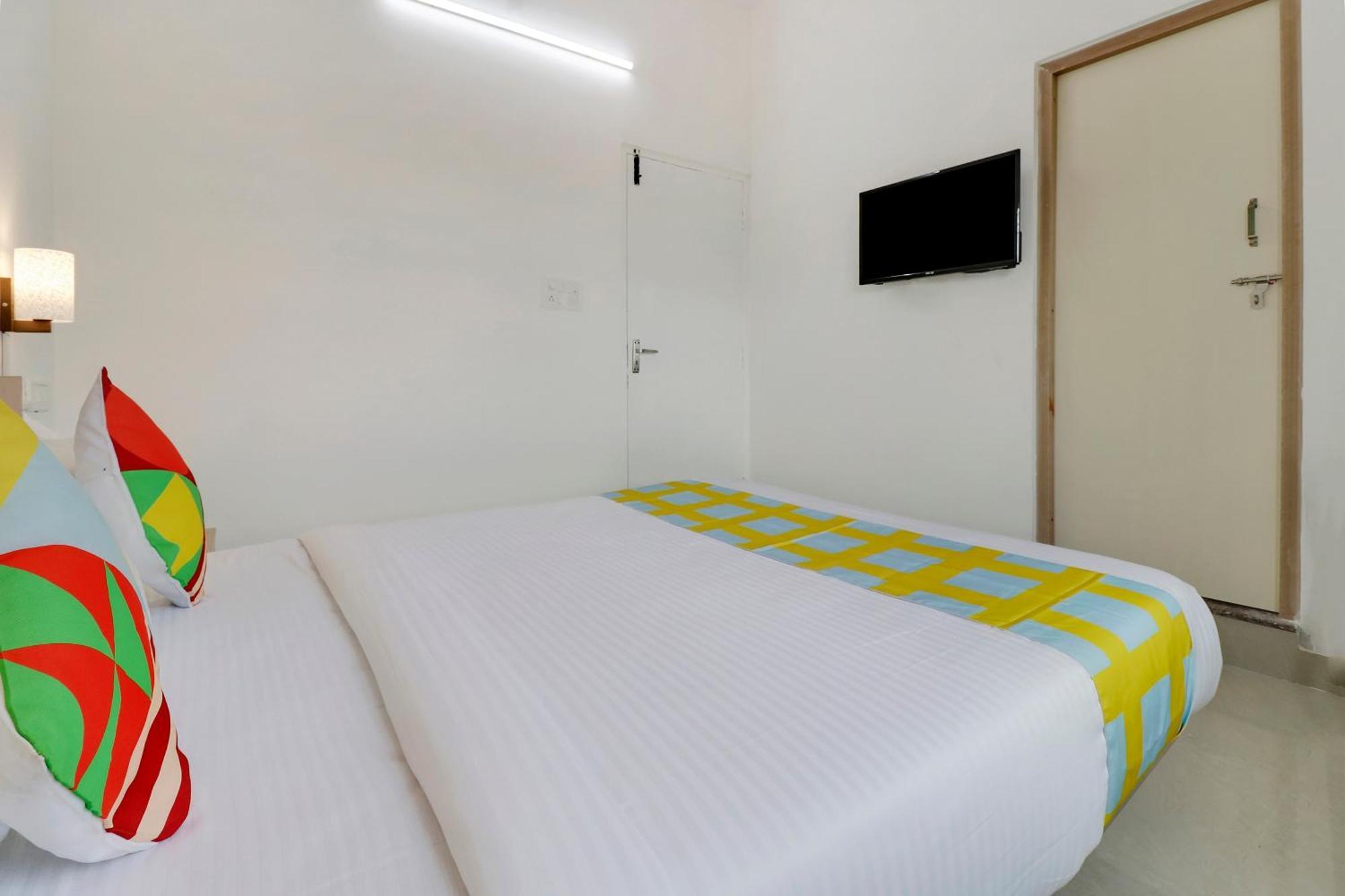 Casa de hóspedes O Leva Homes Near Baiyappanahalli Metro Station 3*