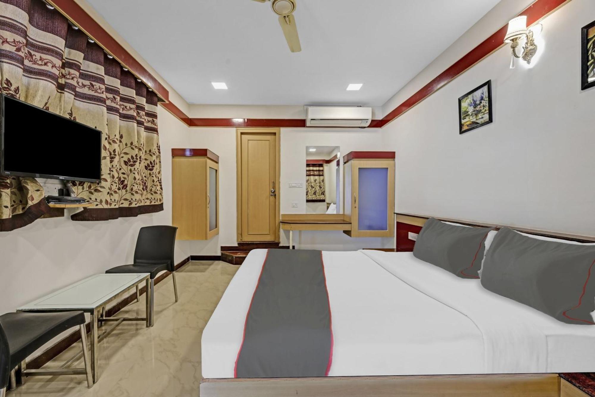 Collection O Sri Sai Ram Hotel