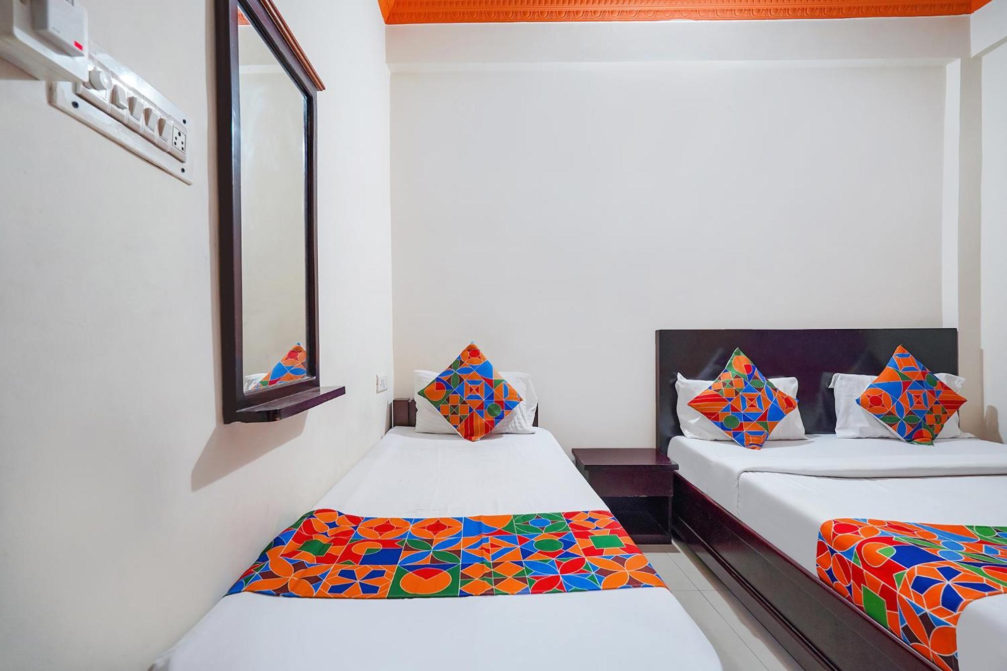 Hotel Fabexpress Century Gardens 3*