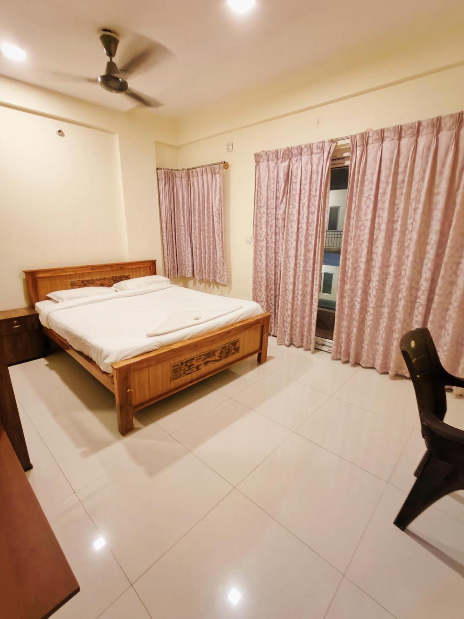 Apartment Ghar No 2b