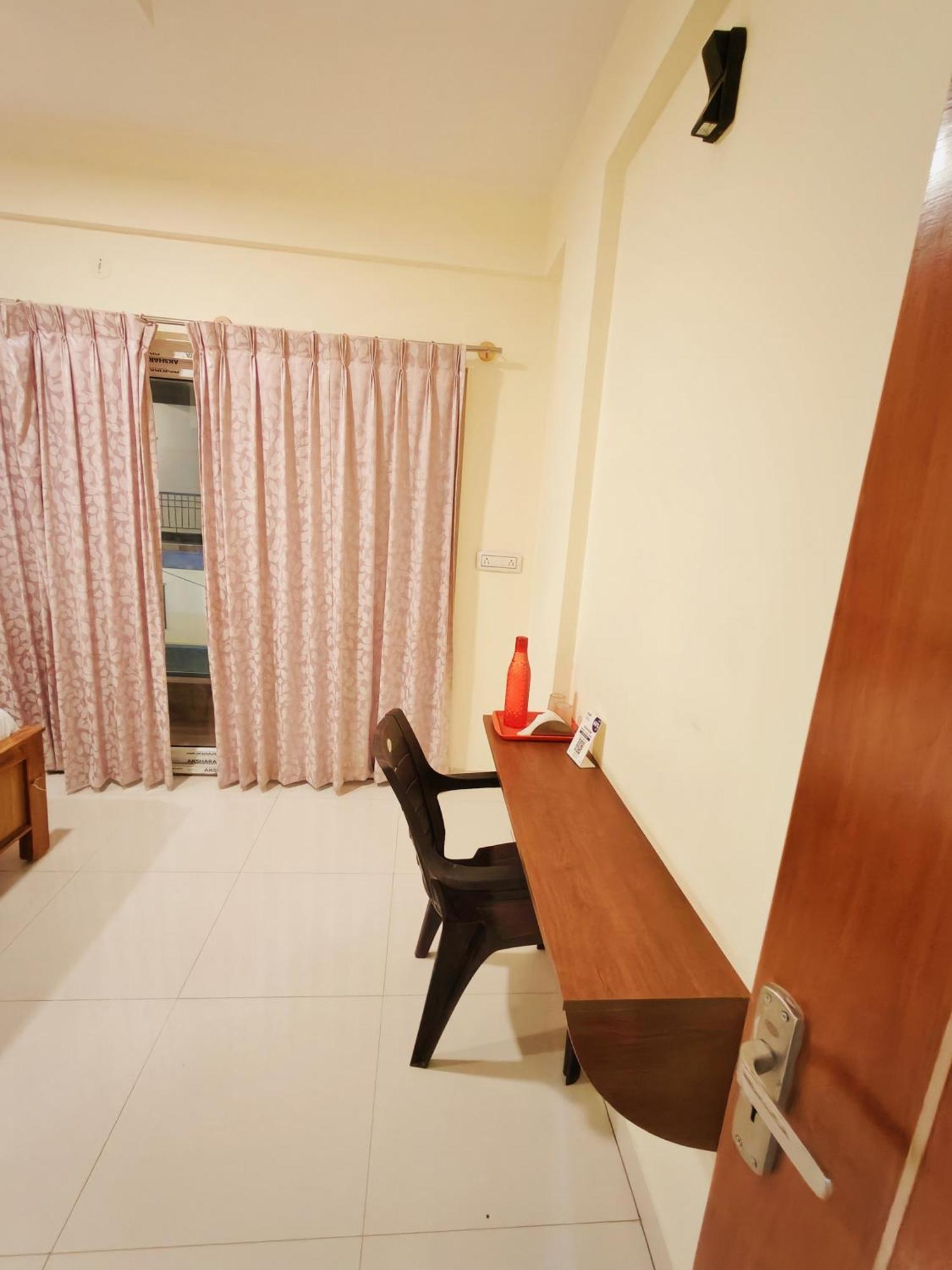 Ghar No 2b Apartment *