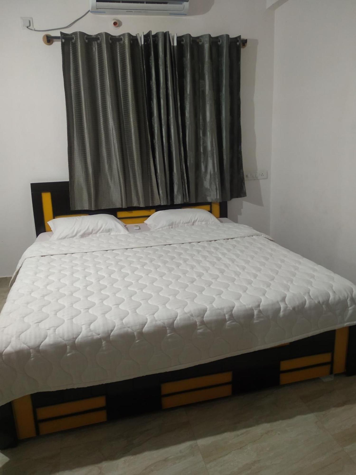 Apartment 2bhk Esteem
