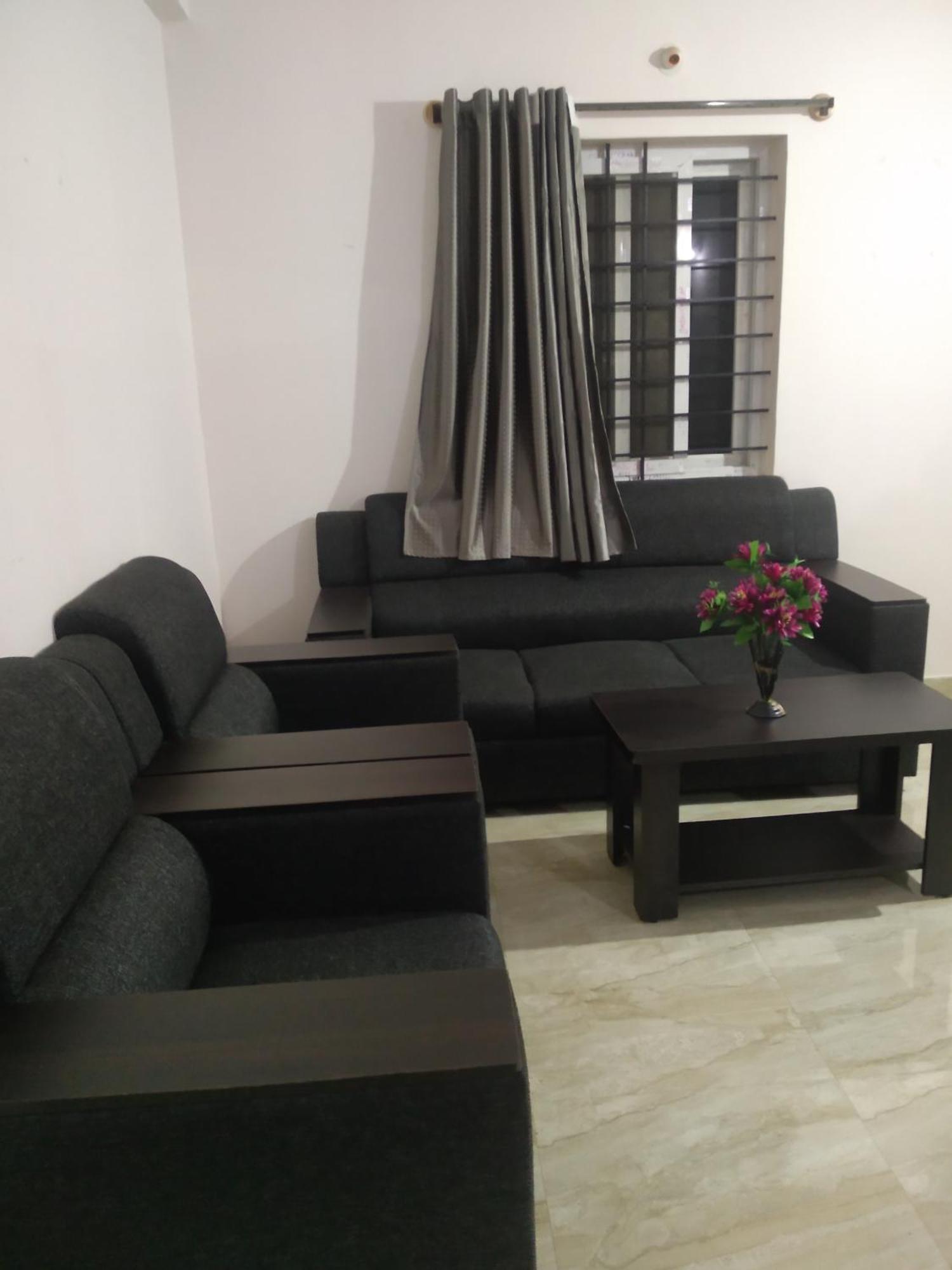 Apartment 2bhk Esteem