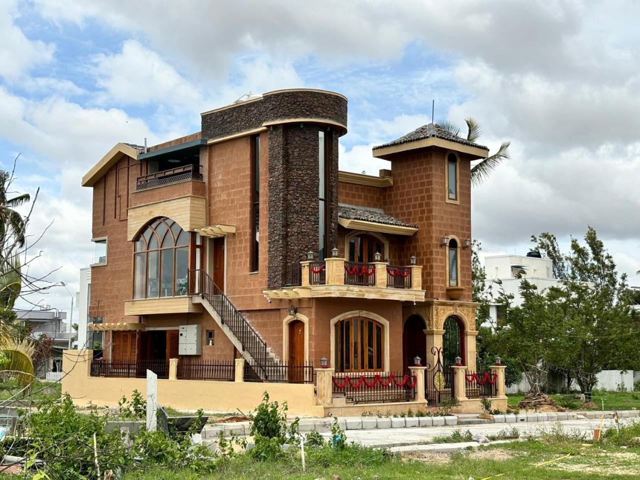 Mia Madre Villa *