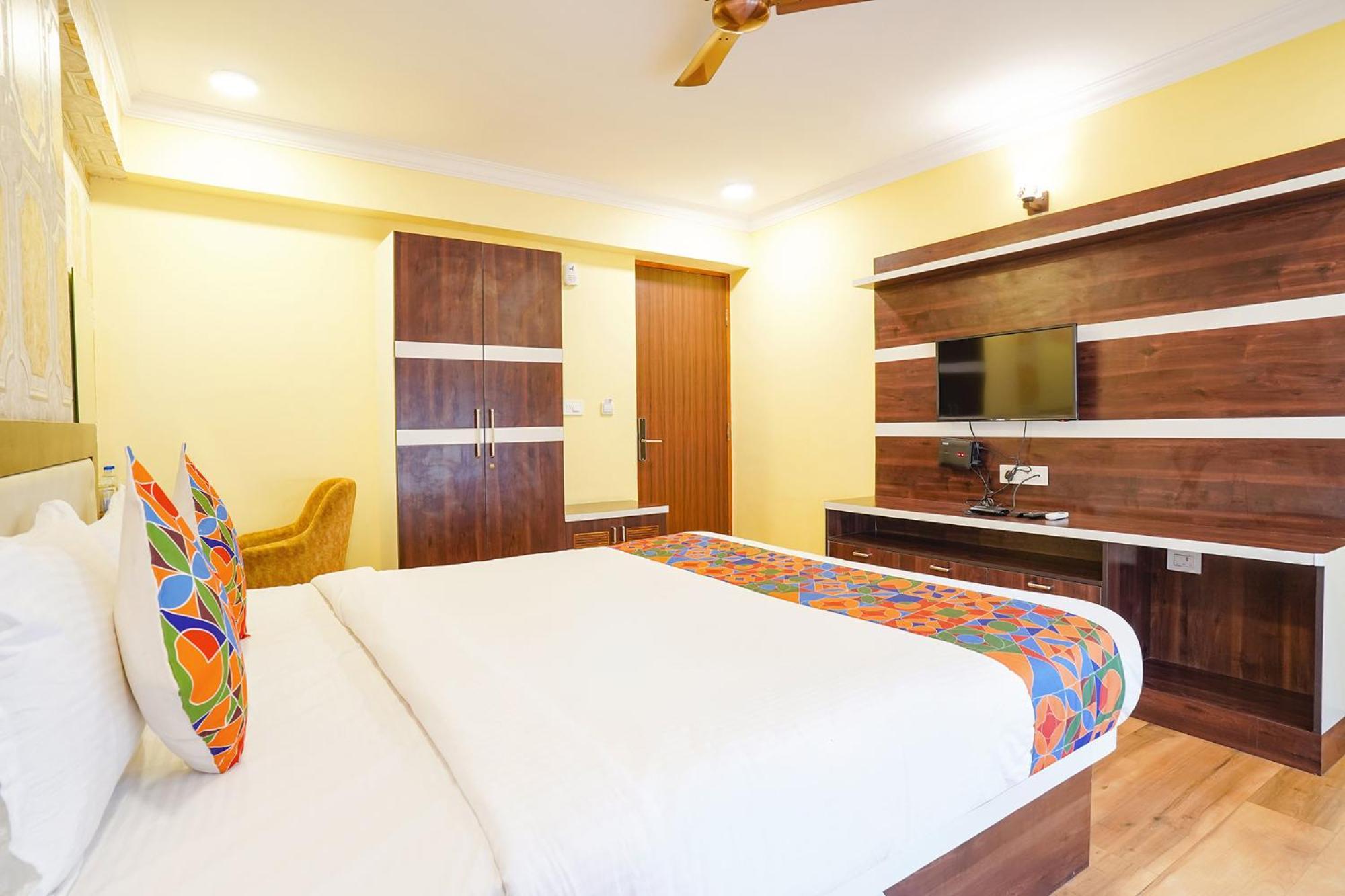 Hotel Fabhotel Prime Signature