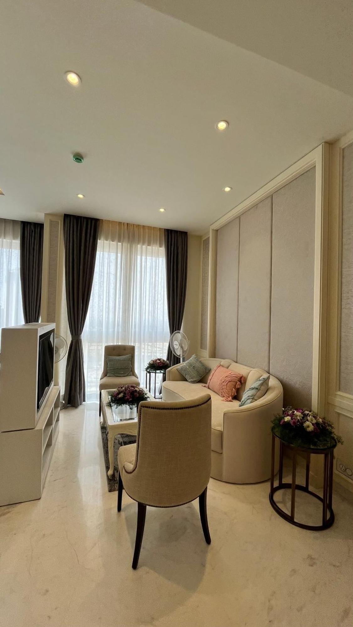 Luxury Leela Apartment, Near Airport,manyata Tech Park *