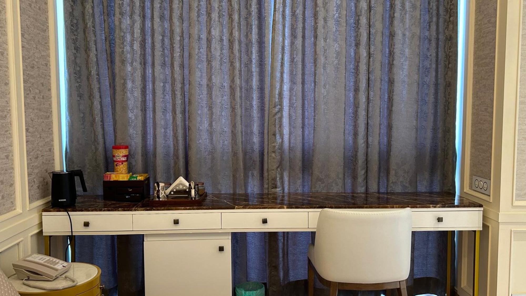 Luxury Leela Apartment, Near Airport,manyata Tech Park Apartment