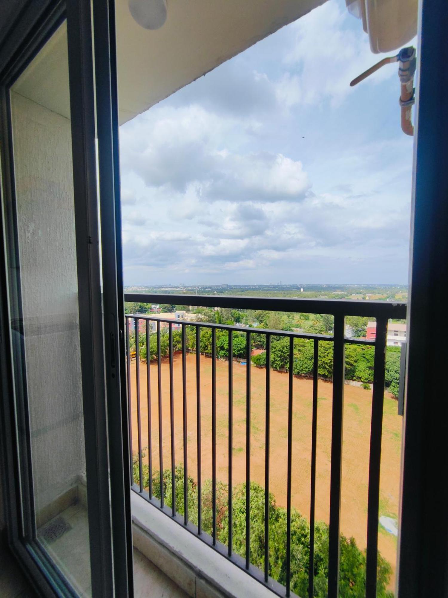 Mahendra Arya Apartment *