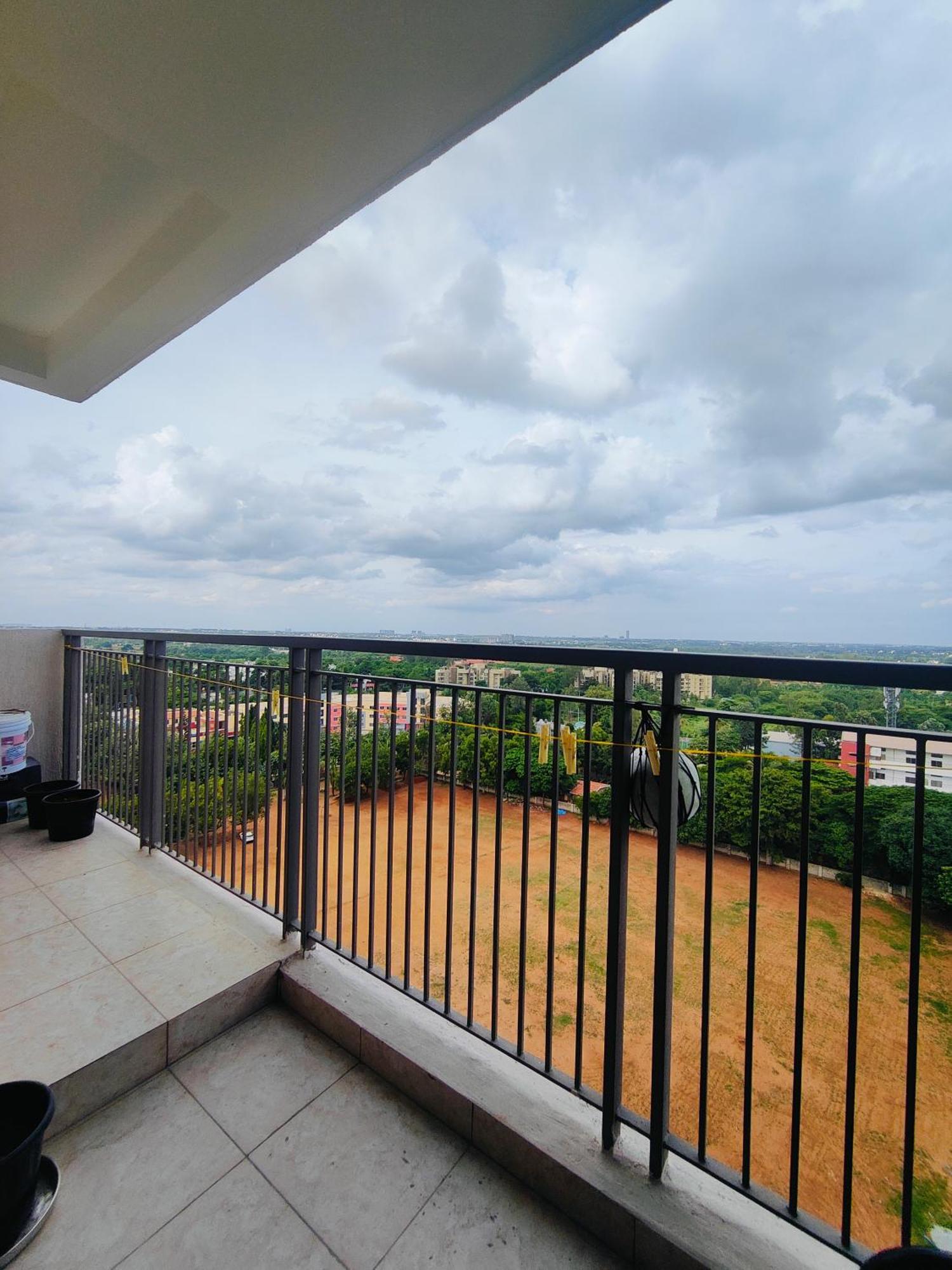 Apartment Mahendra Arya *