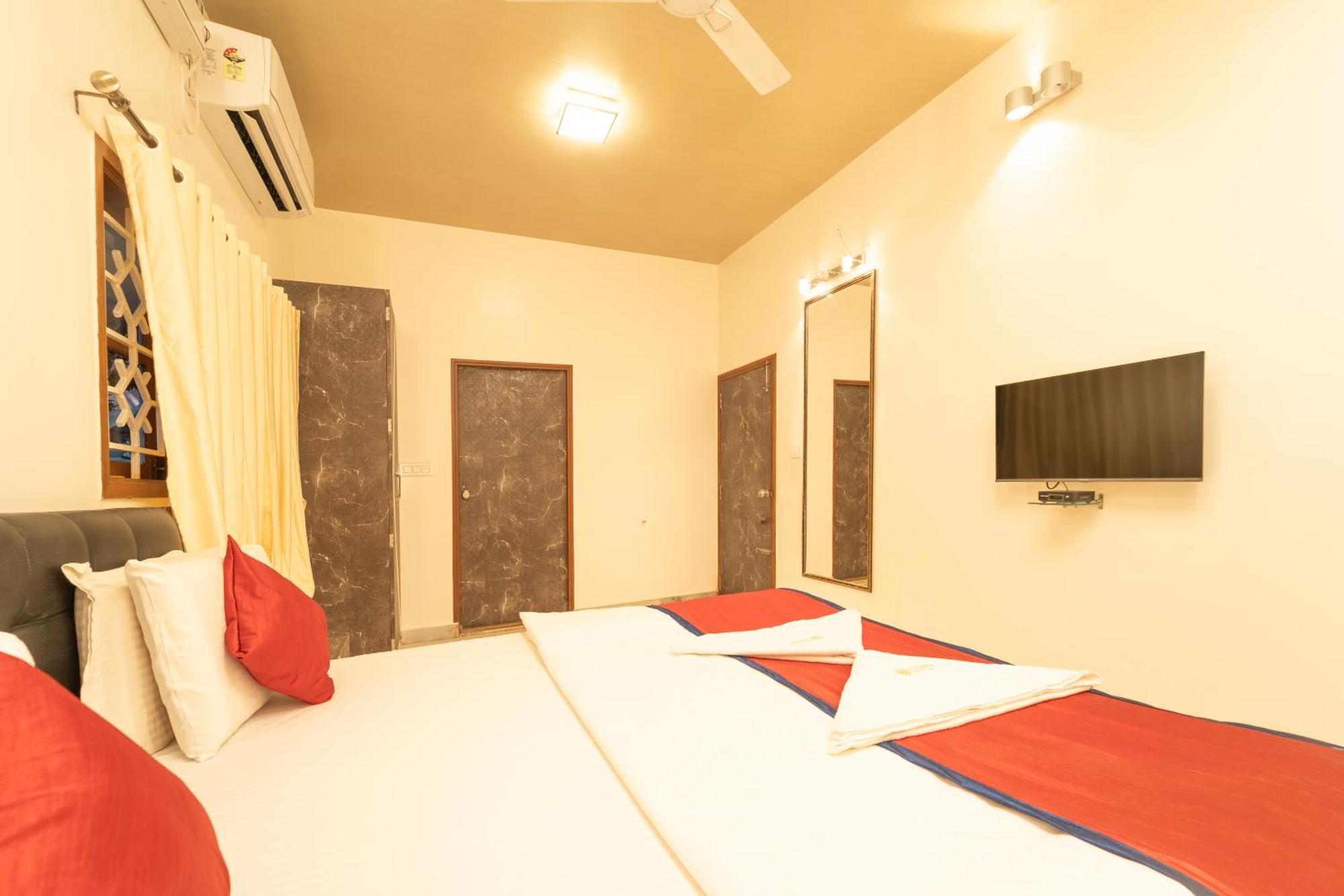 Hotel Seasons - Hbr Bangalore