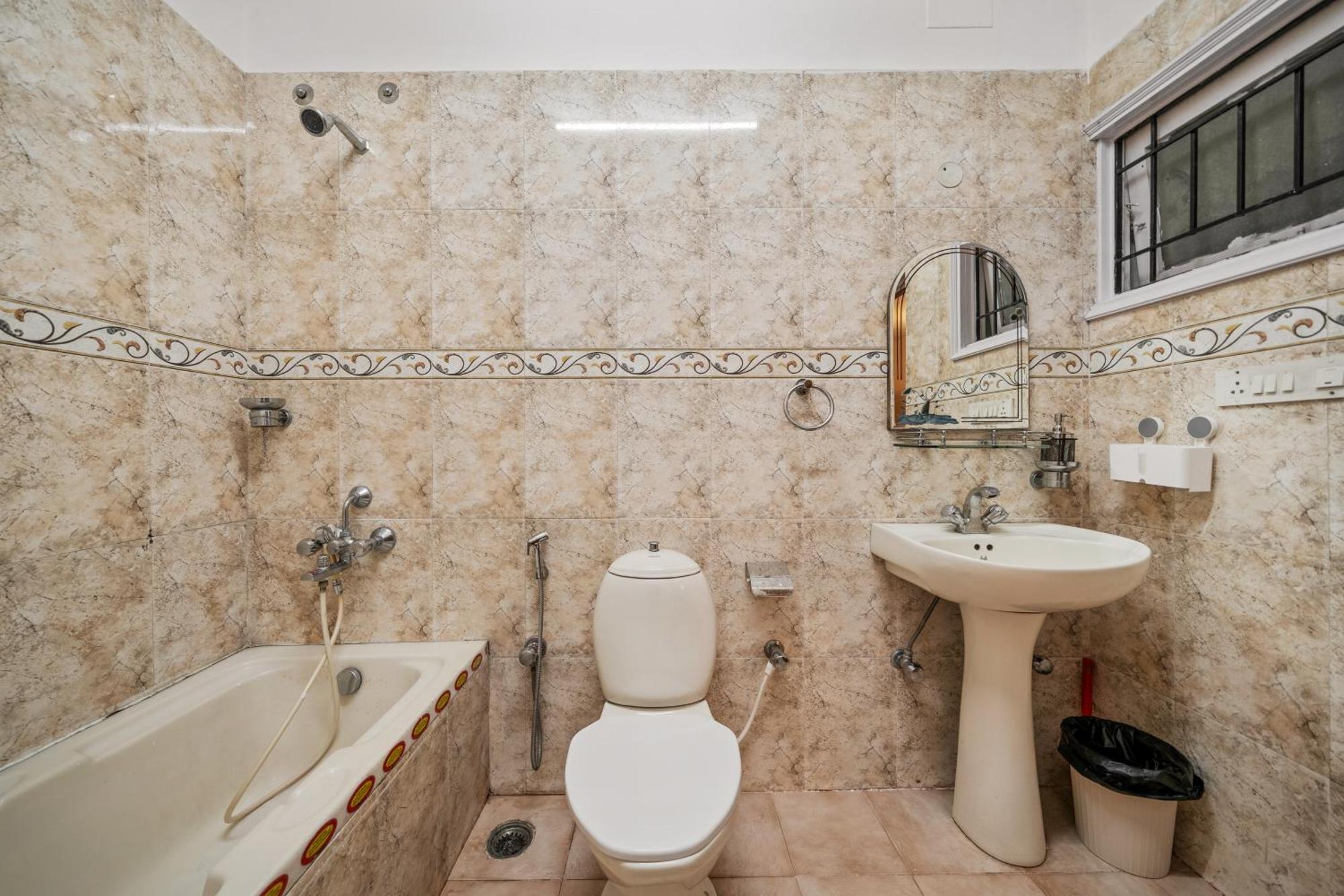 Homestay Cana - Palm Paradise Bangalore