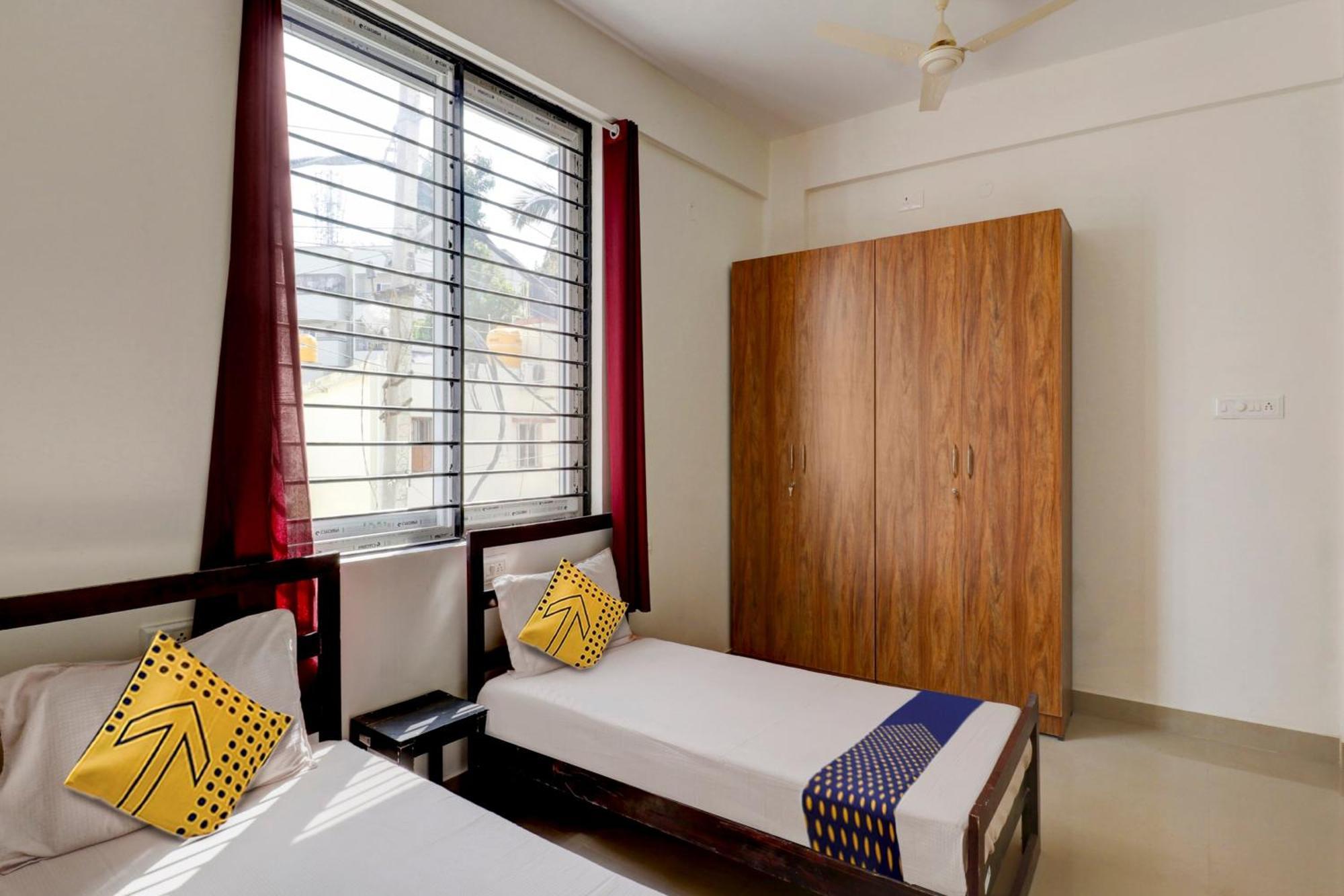 Hotel Spot On Helloworld Hsr Castle De Monte Bangalore