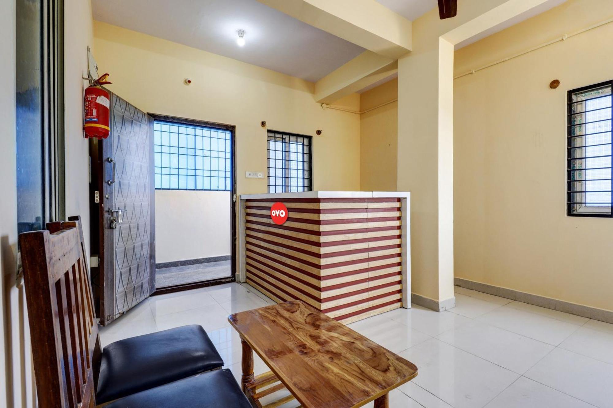 O S.l.v Boarding & Hotel 4*