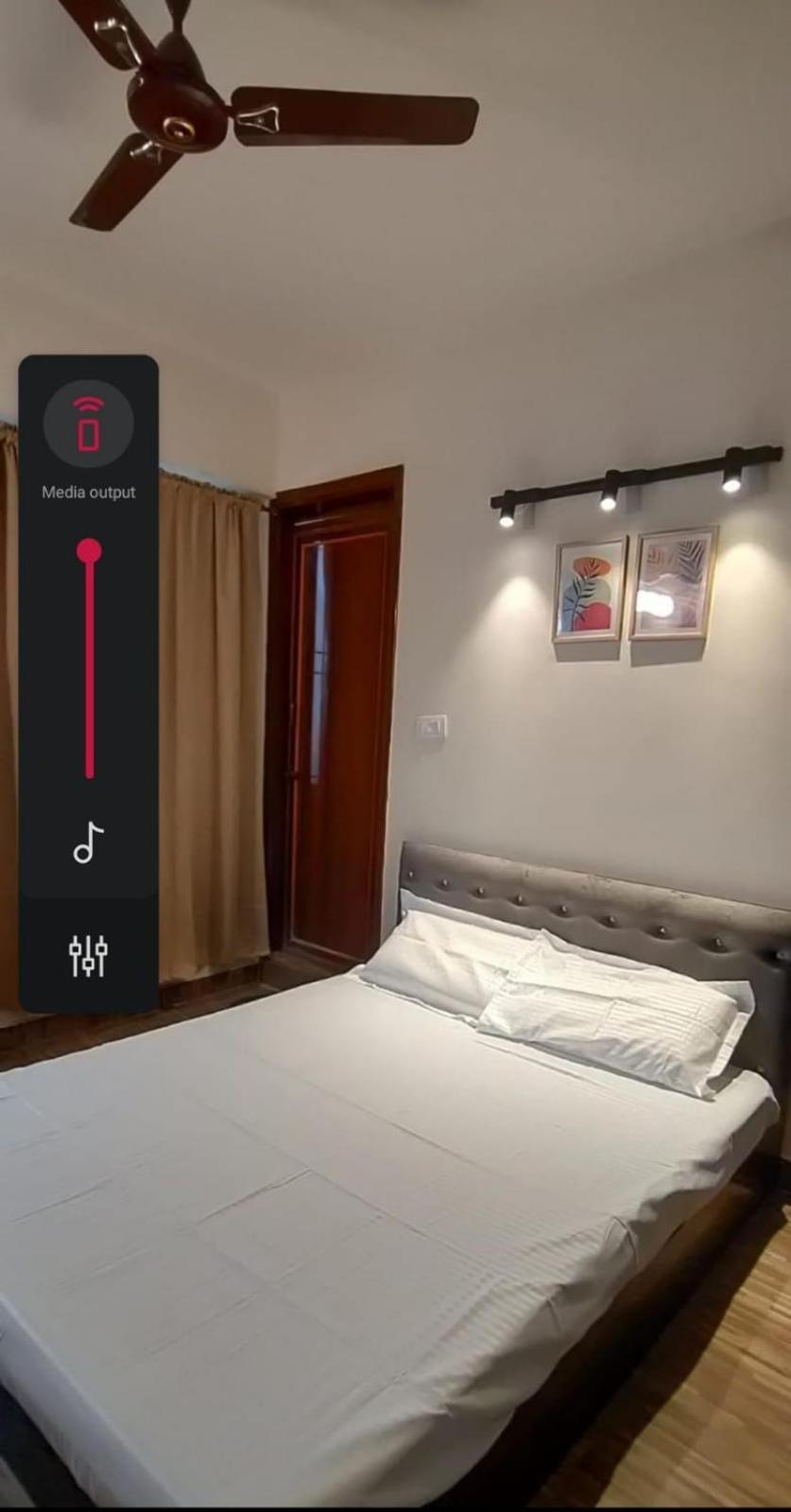 Snooze Living Santorini Ac In Master * Bangalore