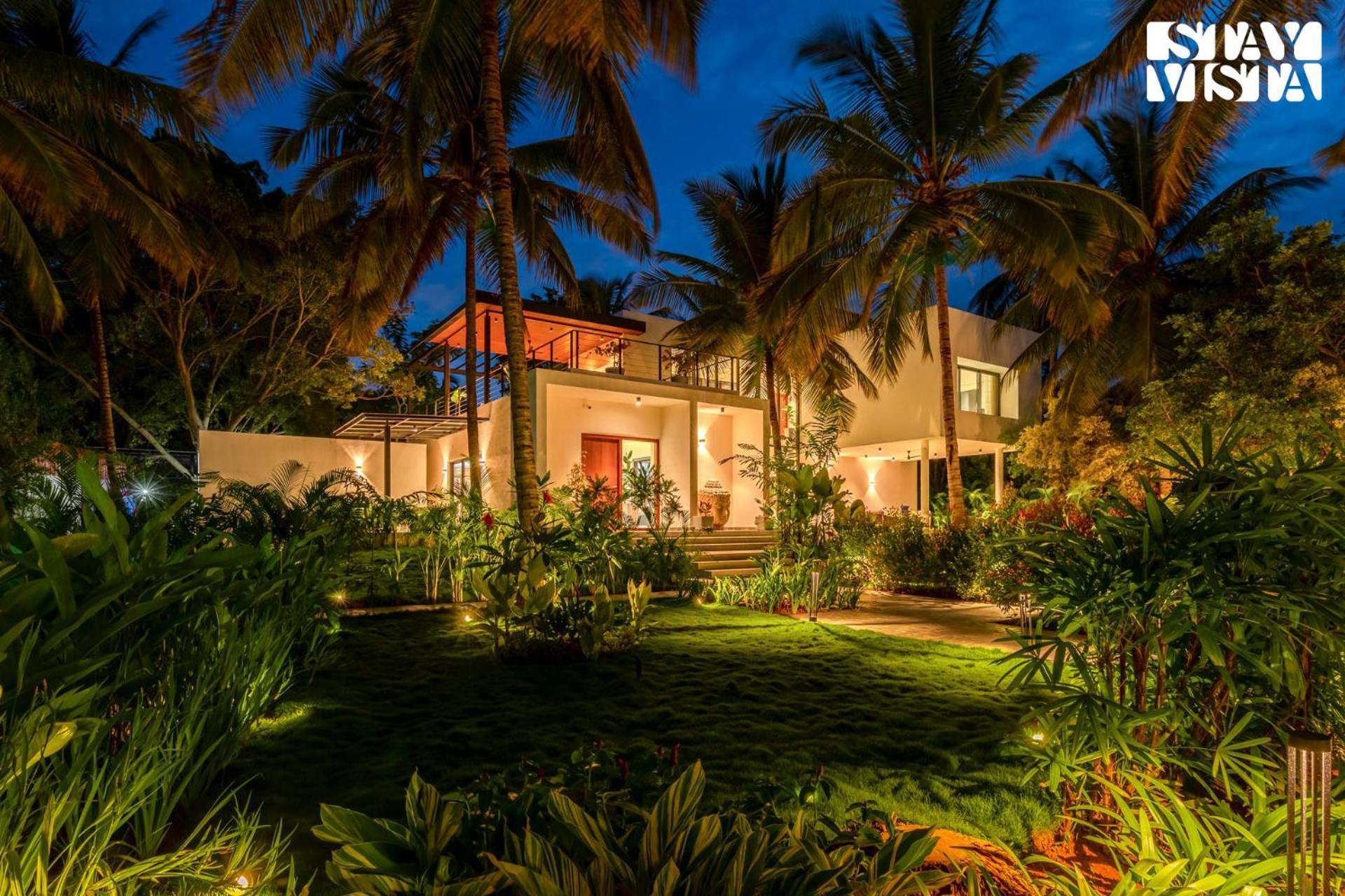Stayvista At M With Breakfast Included Villa