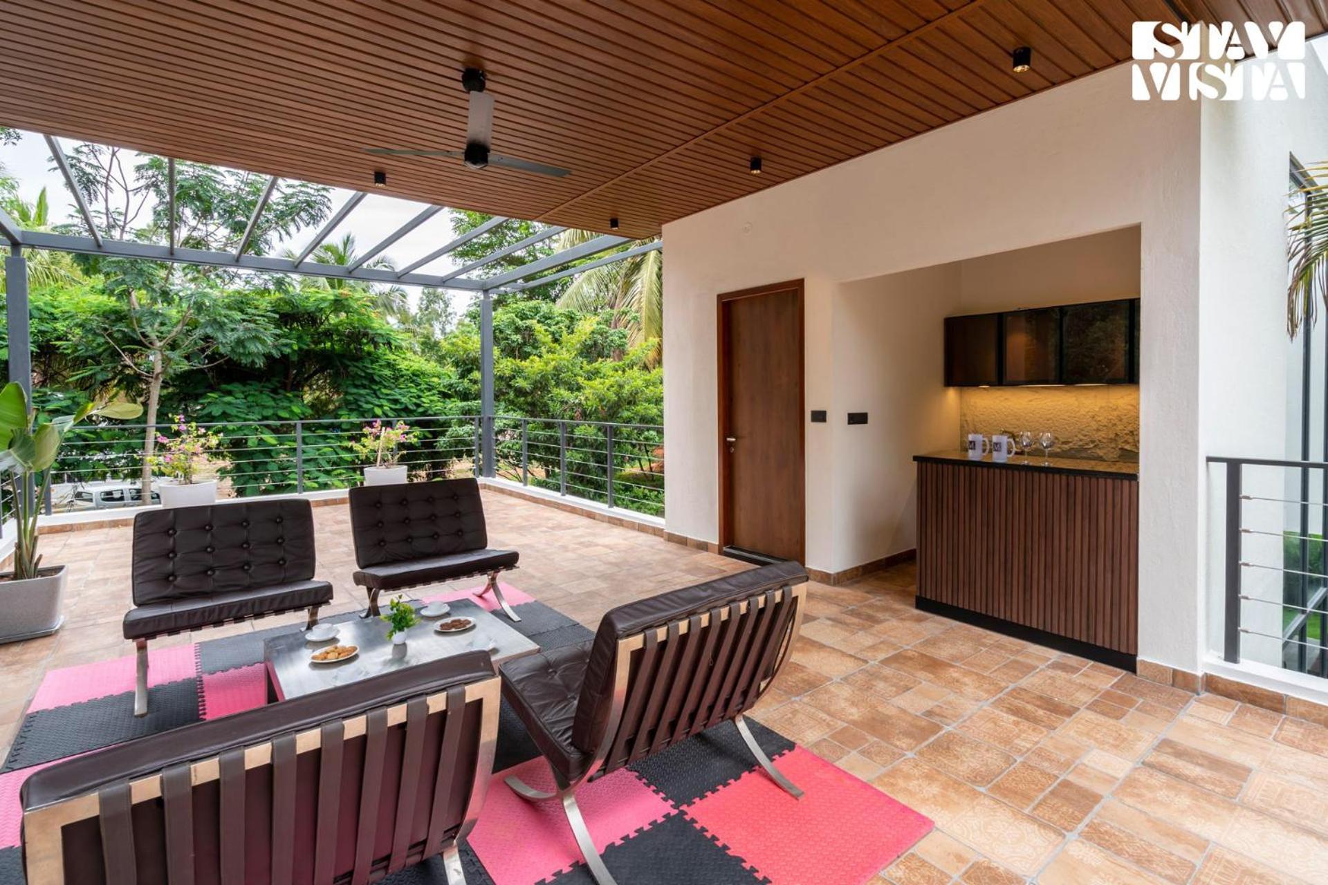 Stayvista At M With Breakfast Included Bangalore