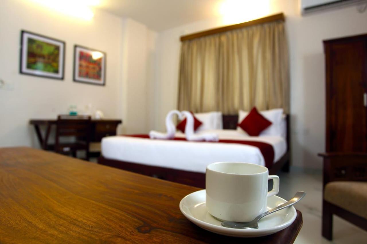 Crimson Lotus Hotel