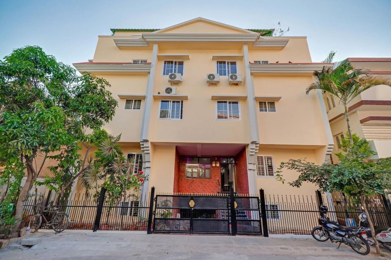 Hotel Collection O Champion Paradise Bangalore