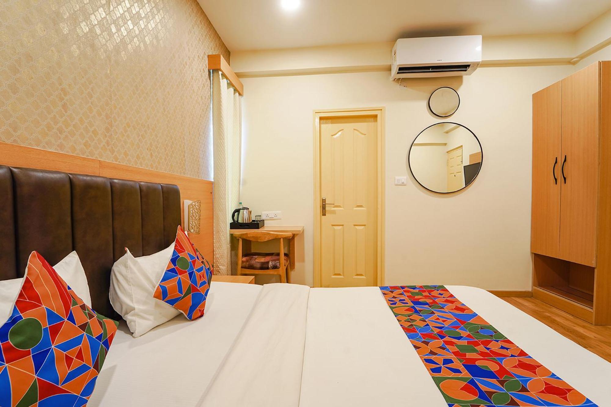 Fabhotel Radiance Boutique