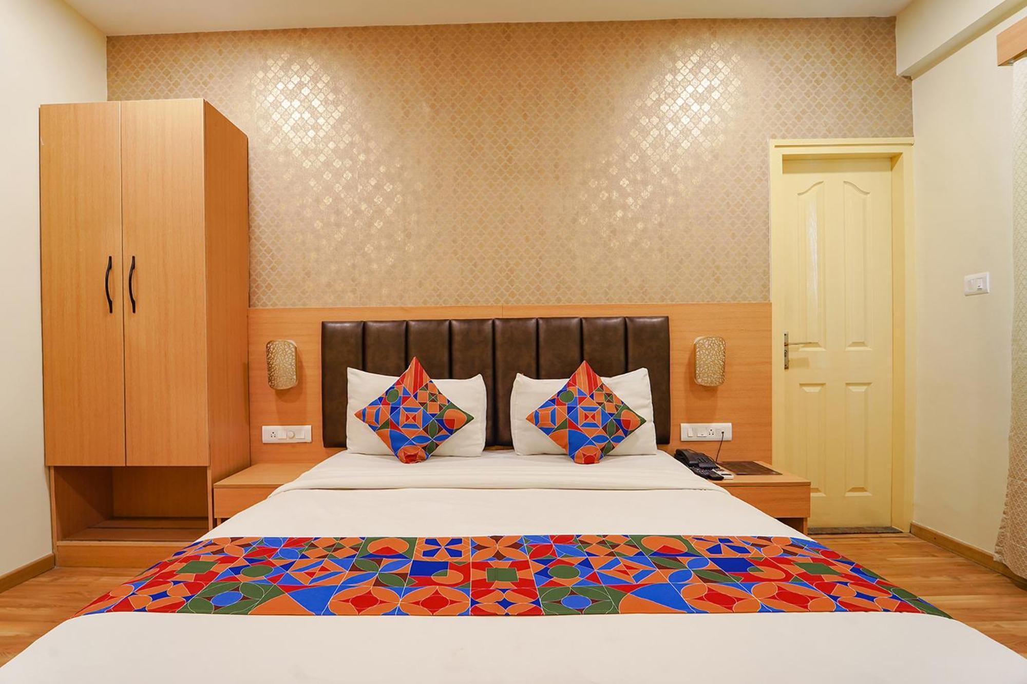 Hotel Fabhotel Radiance Boutique
