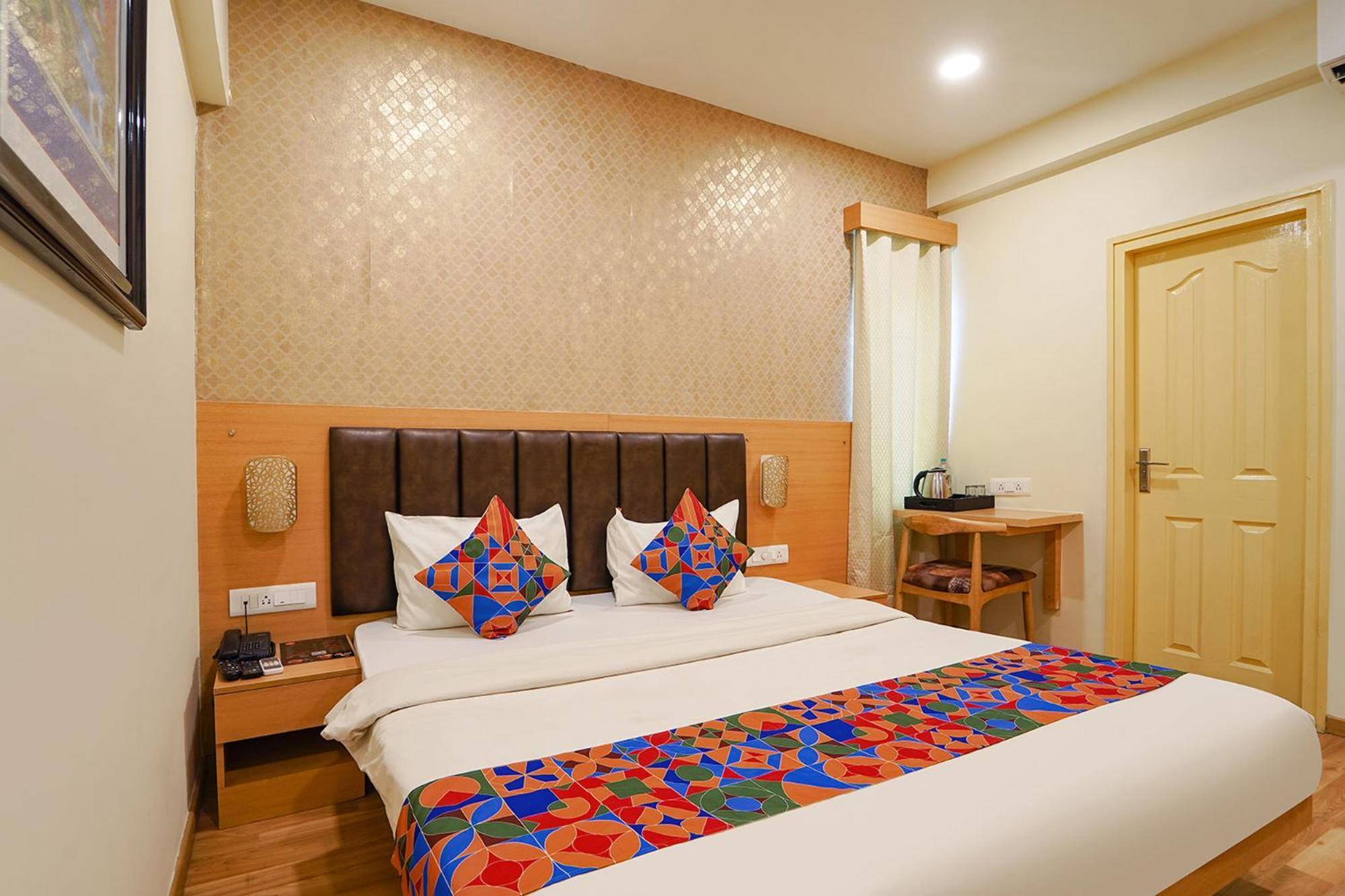 Fabhotel Radiance Boutique Hotel 3*