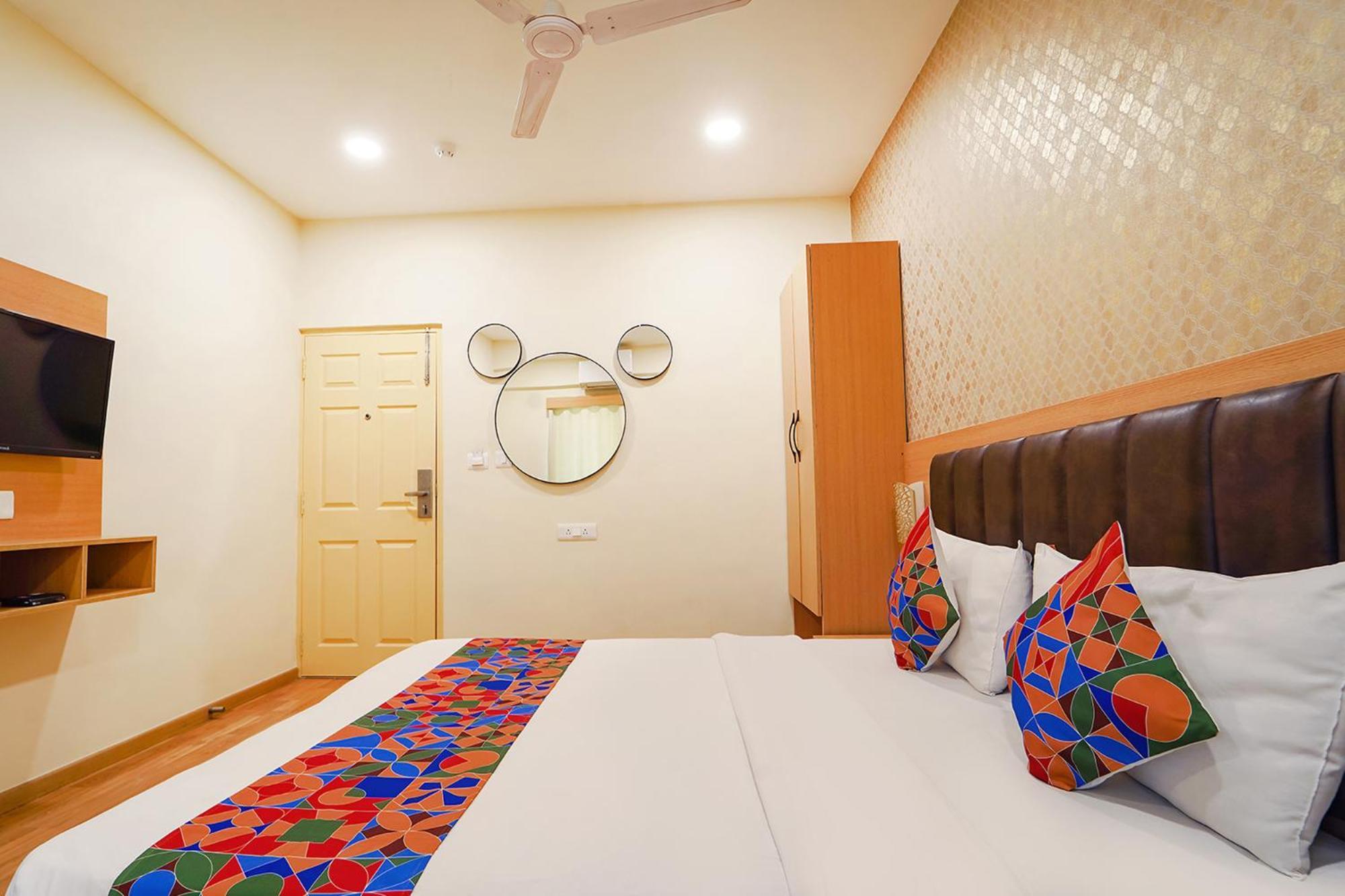 Hotel Fabhotel Radiance Boutique 3*