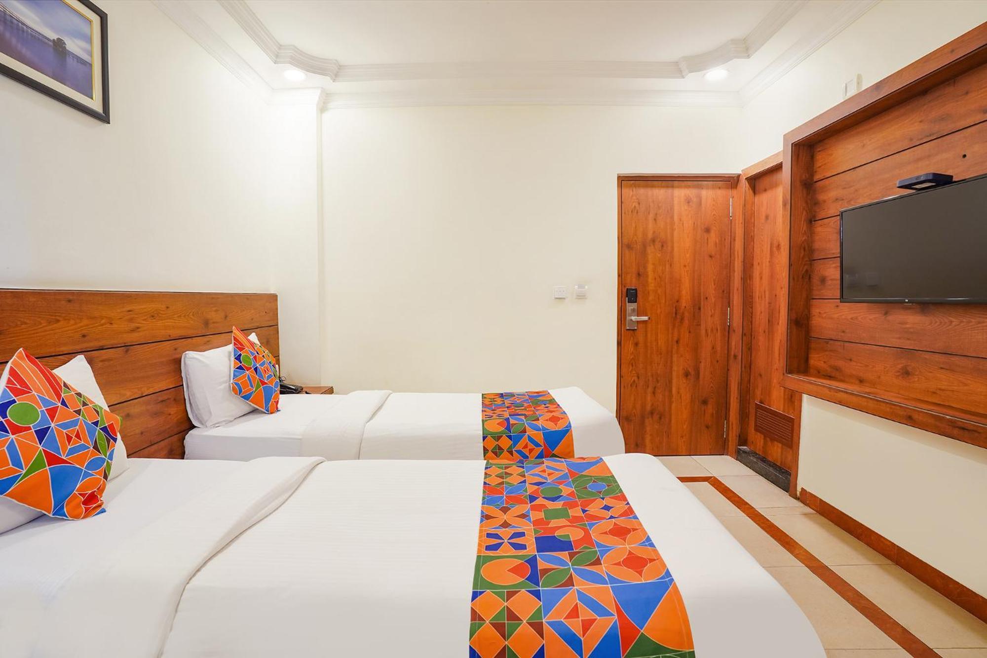 Hotel Fabhotel Savi - Nr Mantri Square Mall Bangalore