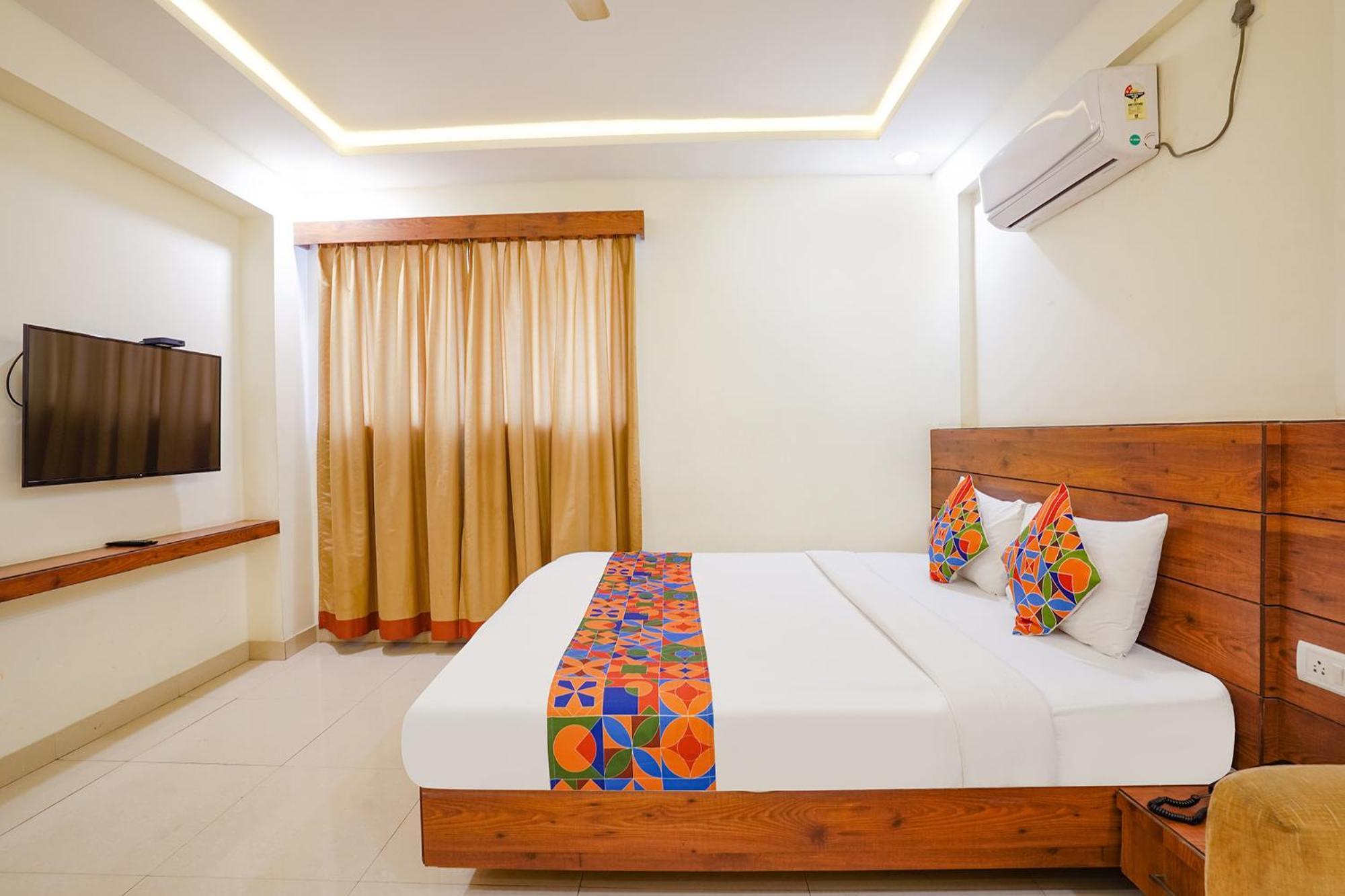 Fabhotel Savi - Nr Mantri Square Mall 3* Bangalore