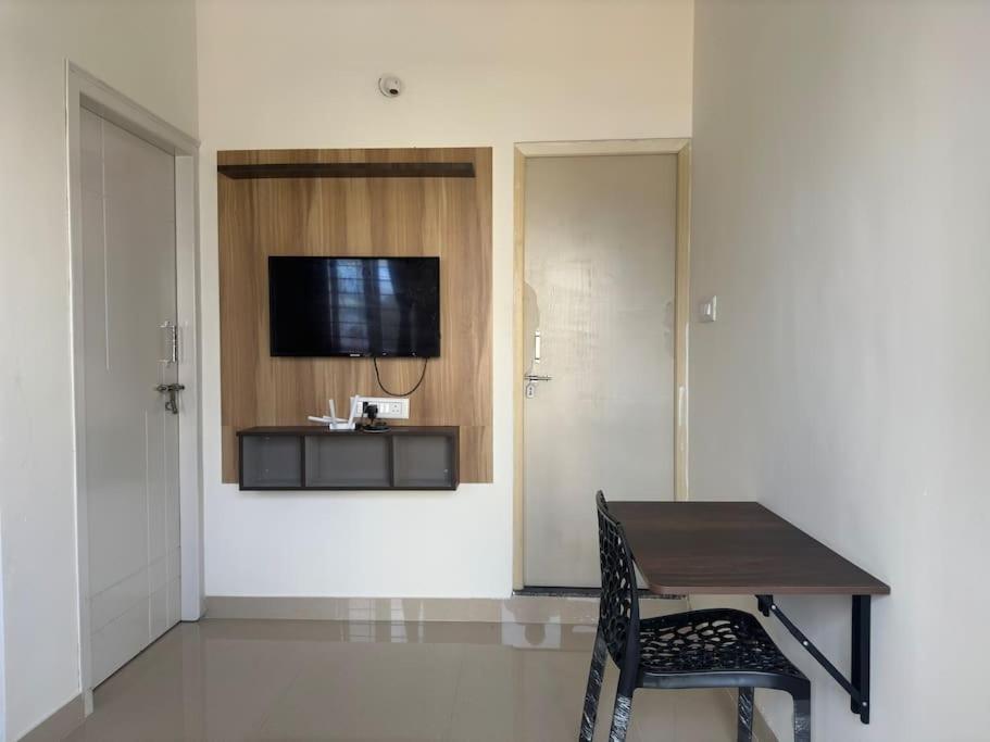 Apartment Compact 1bhk In Haralur Near Hsr 4th Floor 402