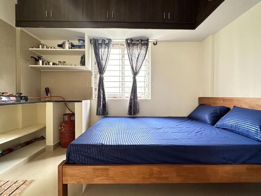 Compact In Haralur Near Hsr 2nd Floor 201 Apartment *