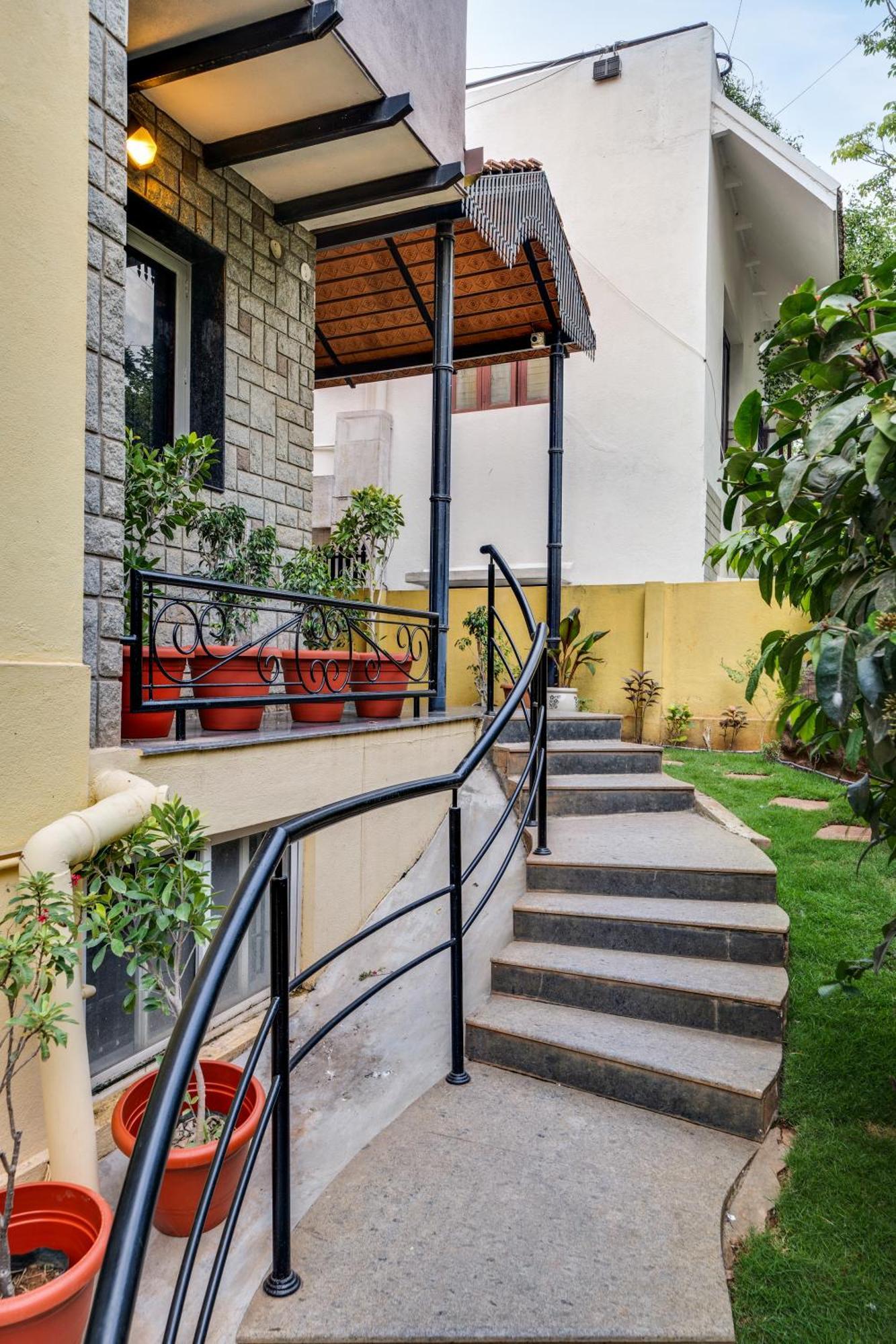 Waterfall Manor Luxury Villa