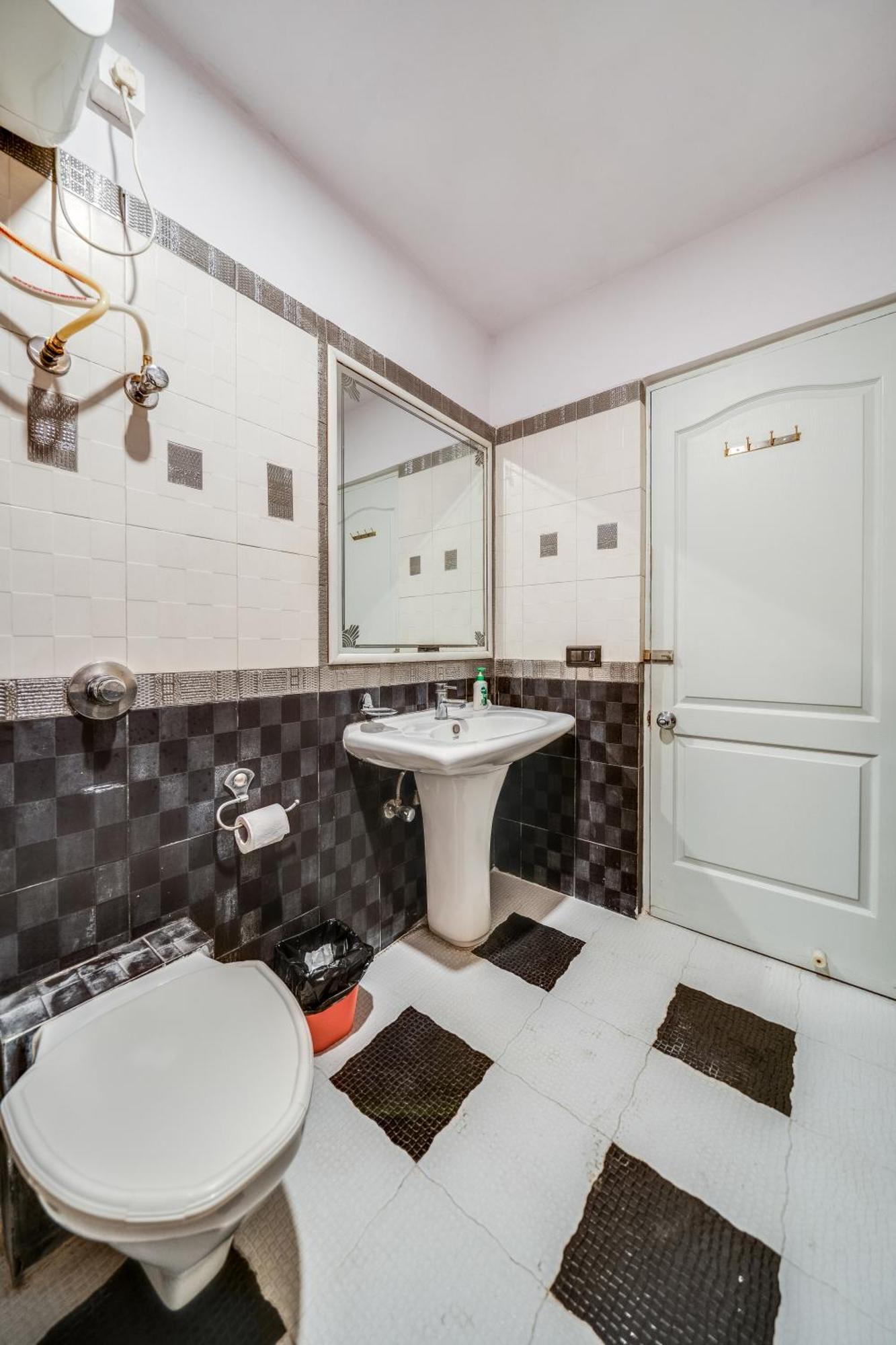 Villa Waterfall Manor Luxury Bangalore