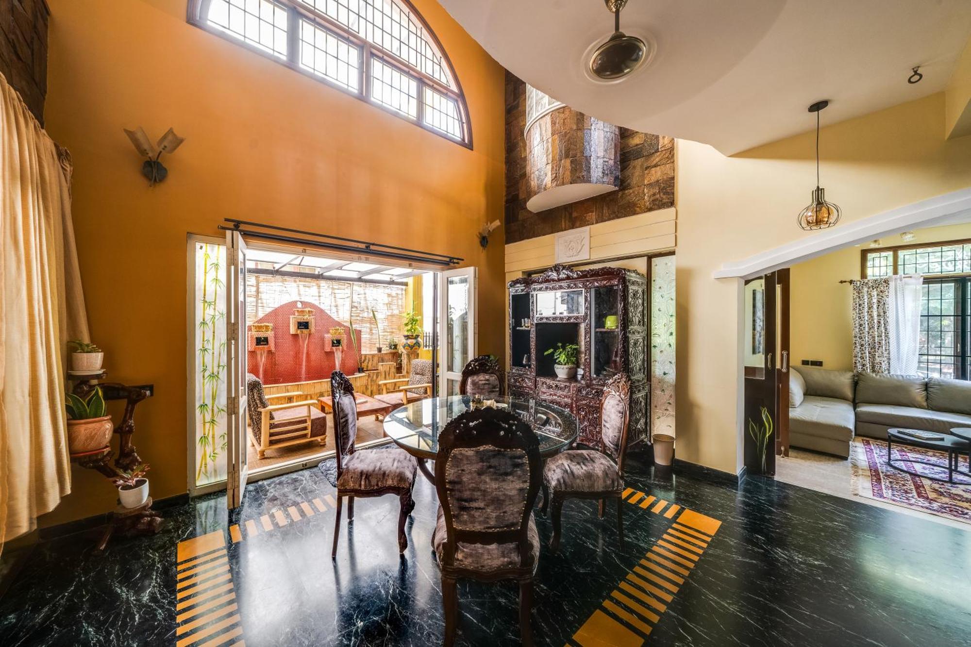 Waterfall Manor Luxury *