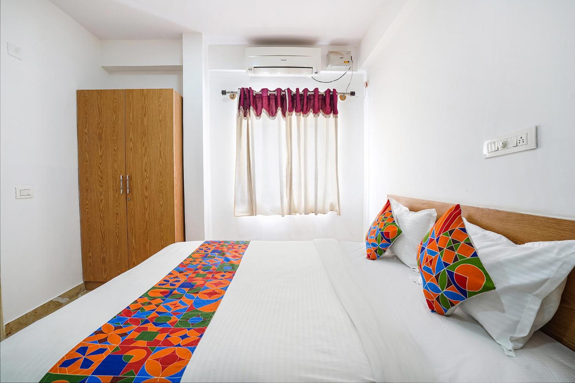 Hotel Fabhotel Humming