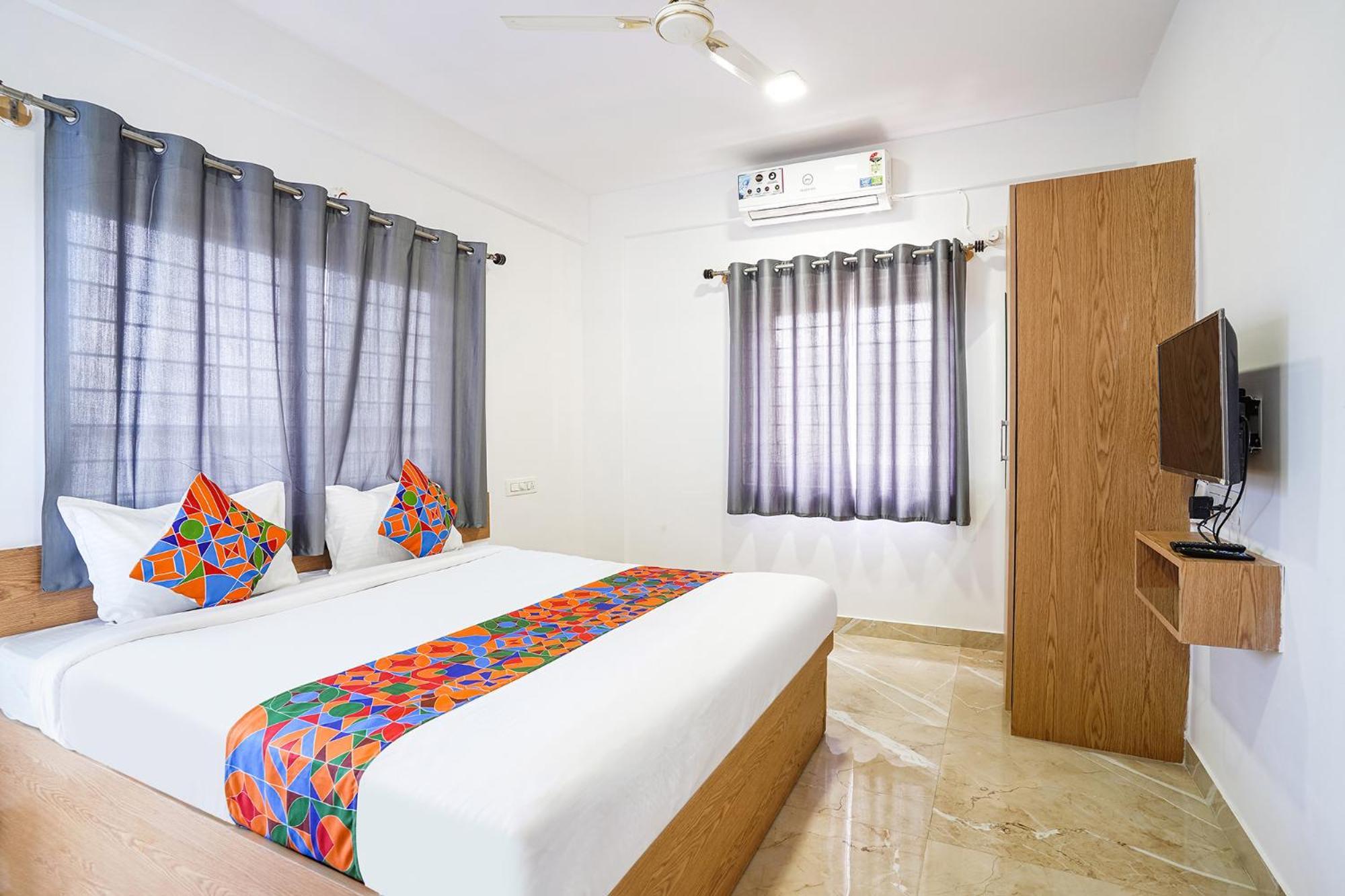 Fabhotel Humming 3*