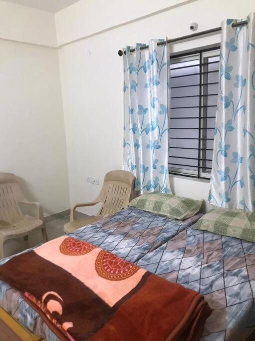Servostay New 2 Bhk With Parking, Balcony & Gas Stove In Begur Between Electronic & Hsr Layout