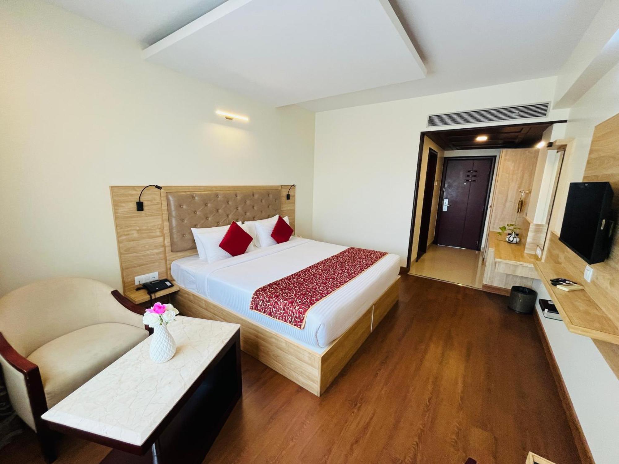 Hotel Abhimaani Vasathi, Rajajinagar 3*