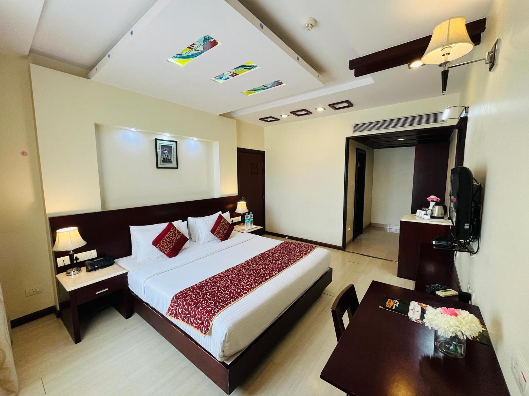 Hotel Abhimaani Vasathi, Rajajinagar 3*