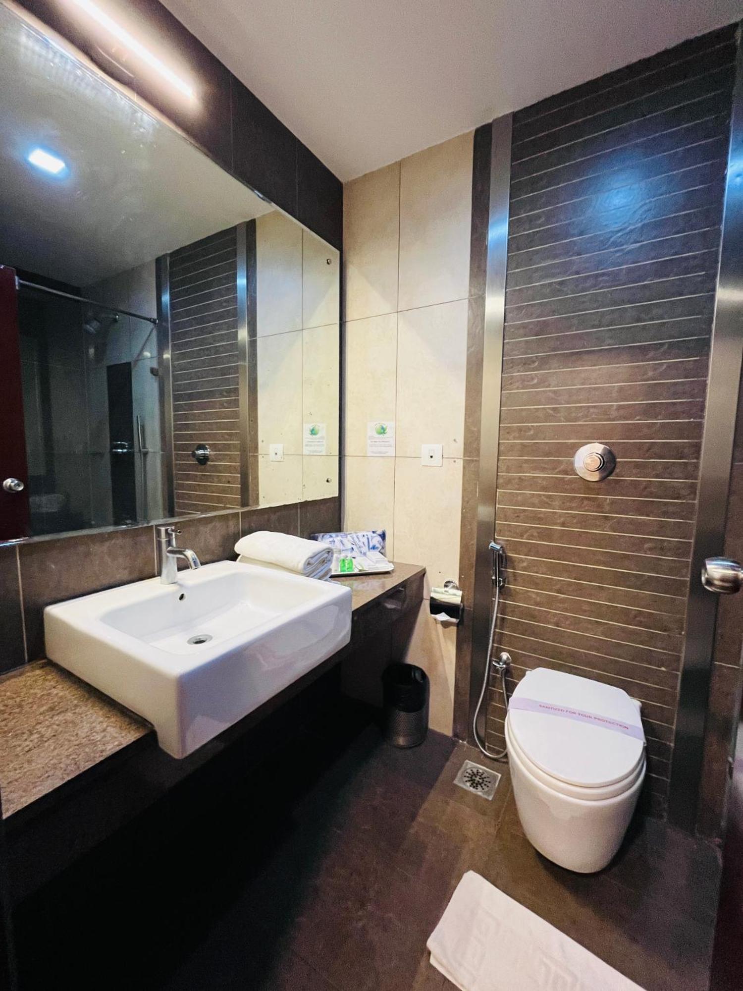 Abhimaani Vasathi, Rajajinagar Hotel Bangalore