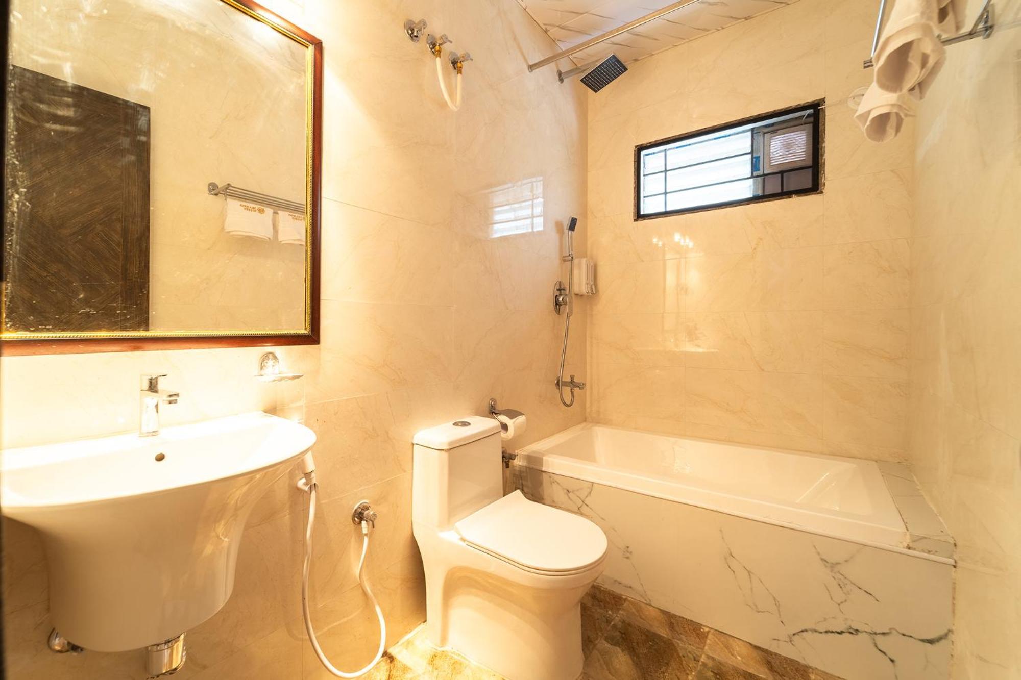 Hotel Fabhotel Prime Seasons Hbr
