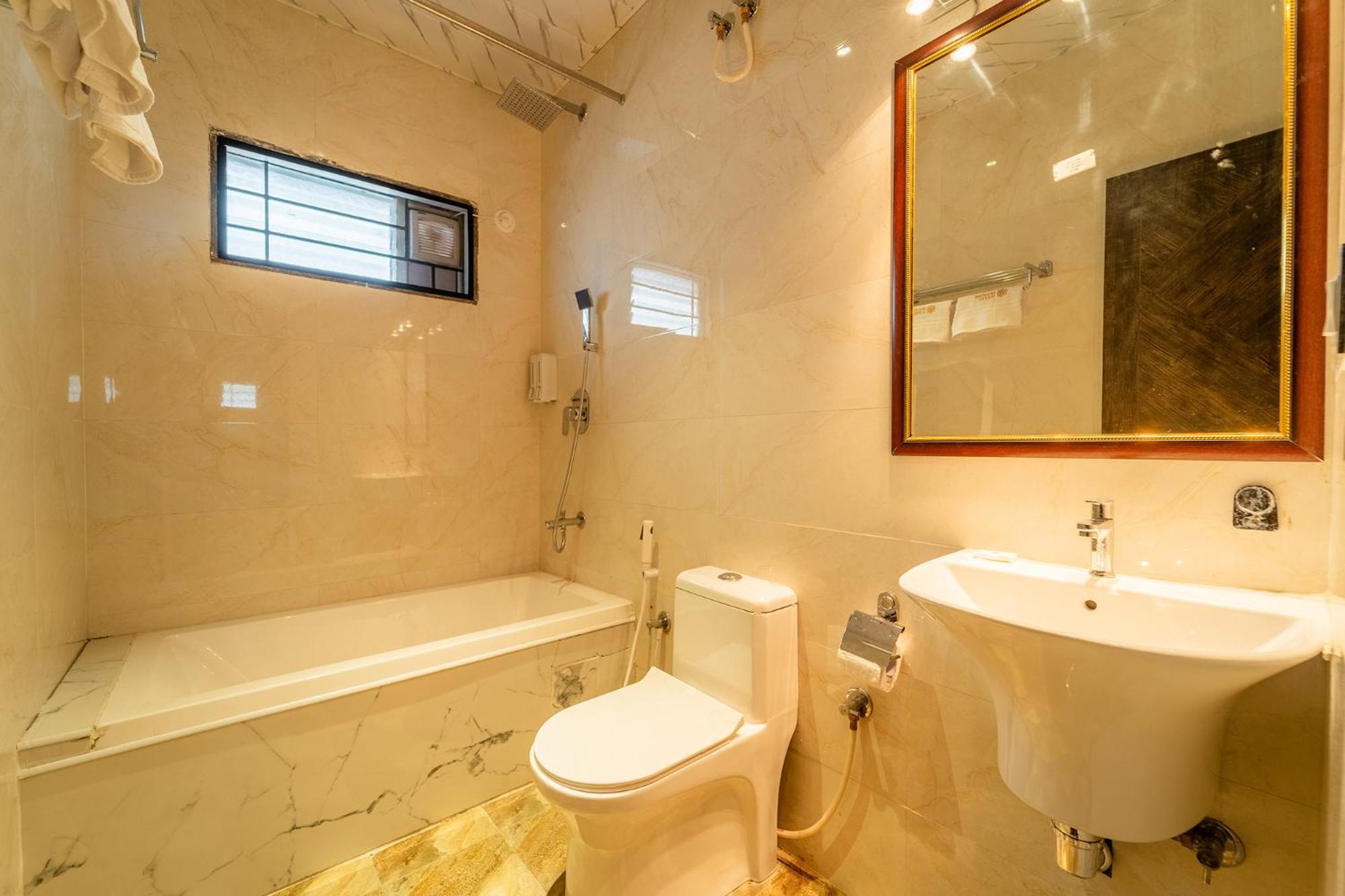 Fabhotel Prime Seasons Hbr Hotel Bangalore