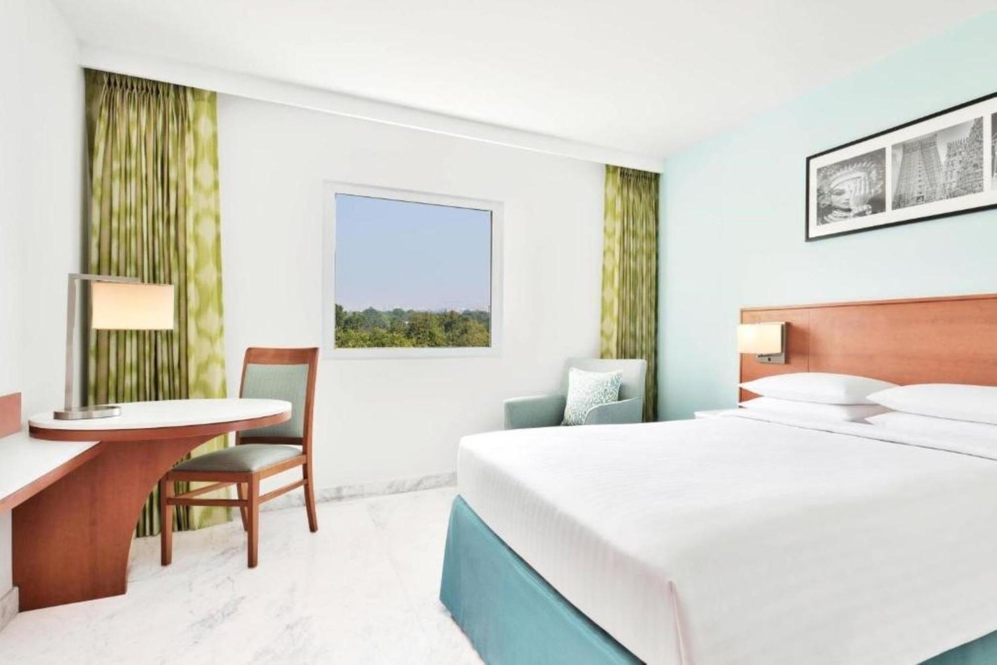 Fairfield By Marriott Whitefield 4*