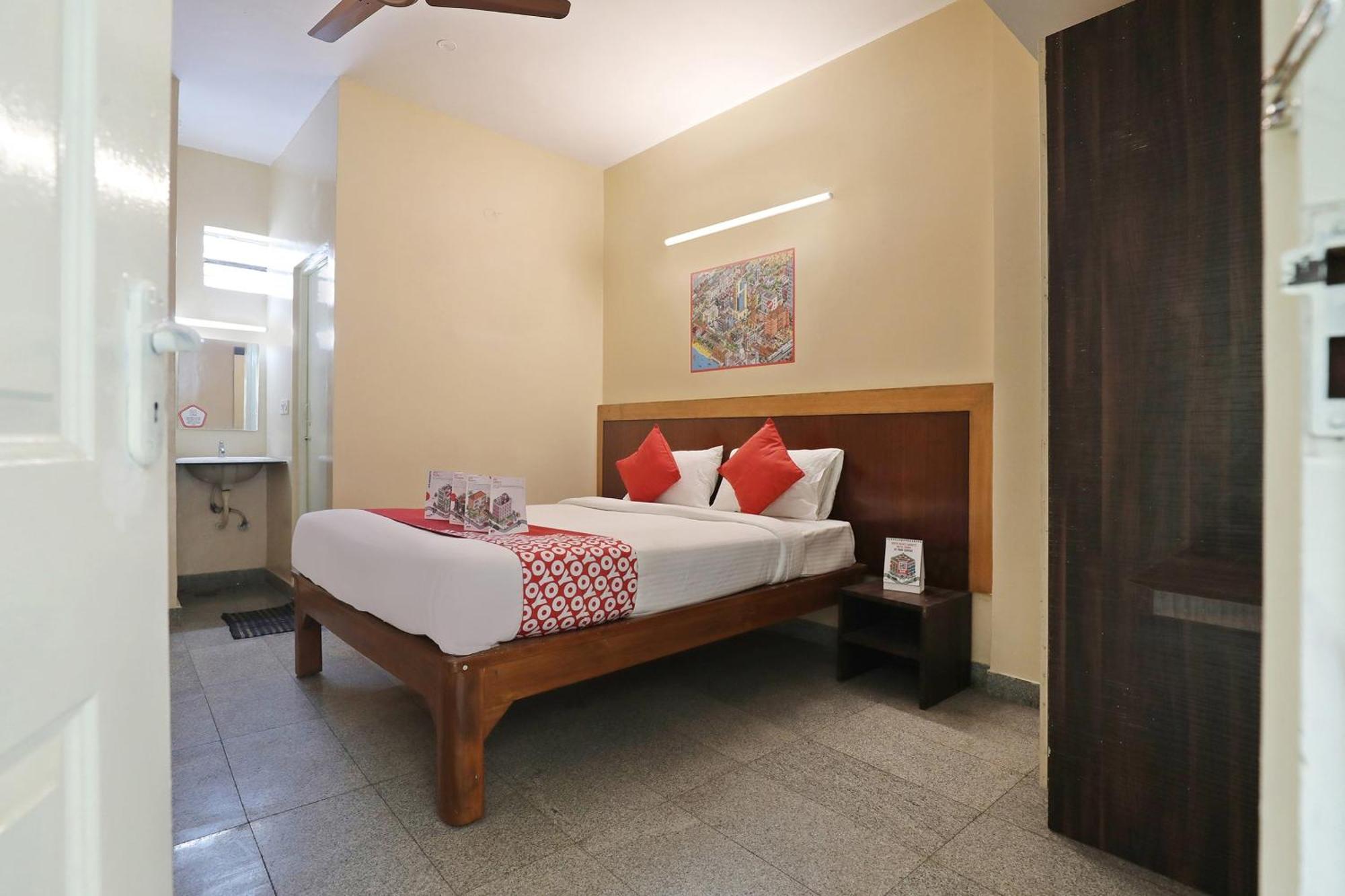 Hotel Super Oyo Flagship Archana Comforts