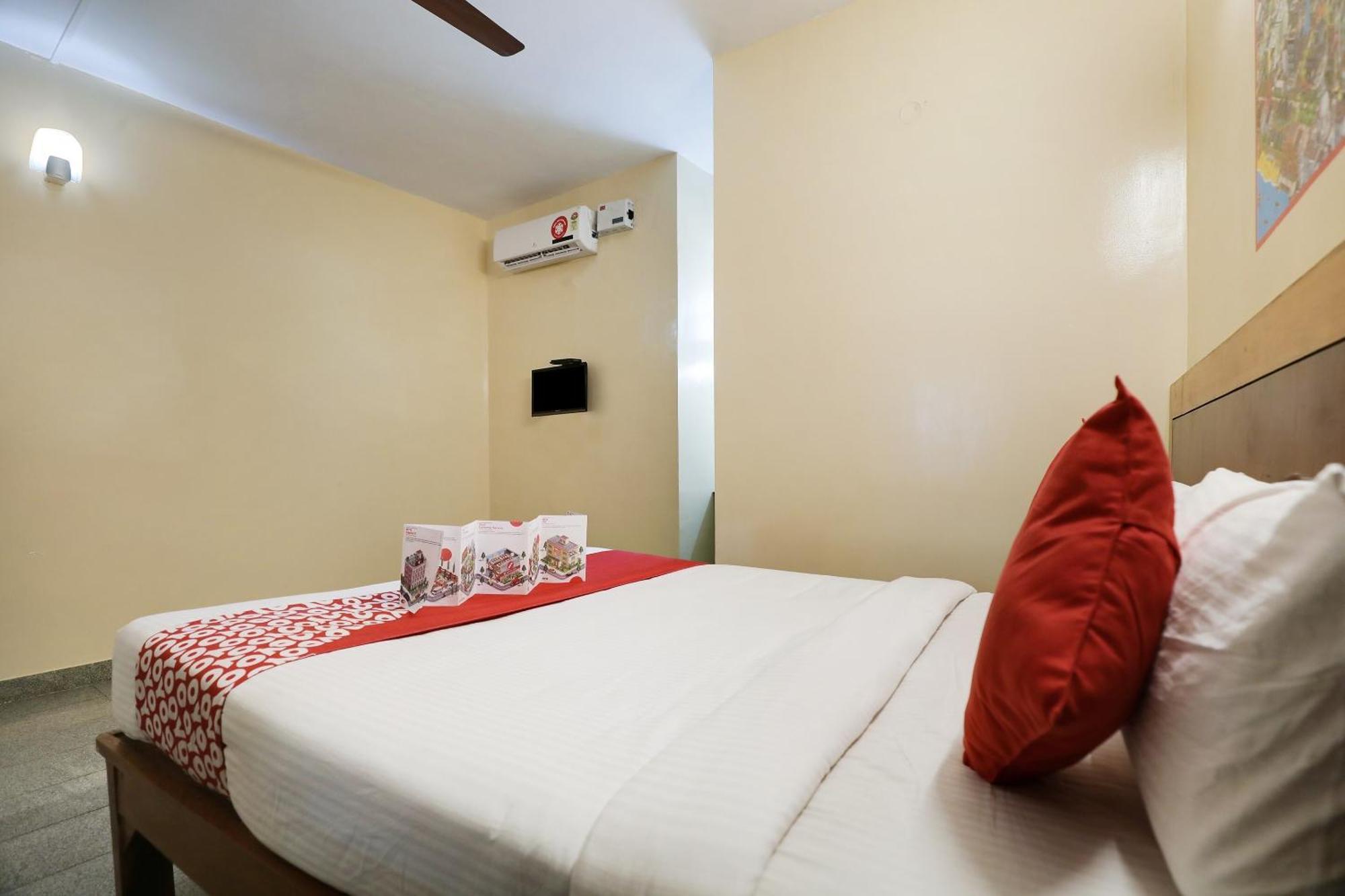 Hotel Super Oyo Flagship Archana Comforts 3*