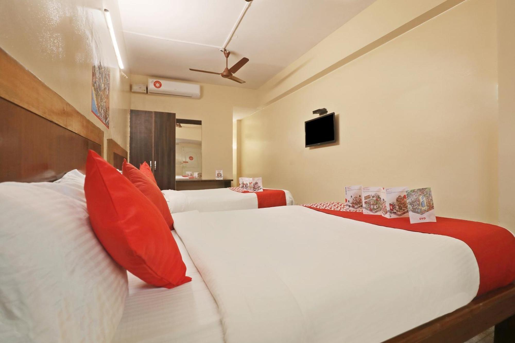 Super Oyo Flagship Archana Comforts 3*