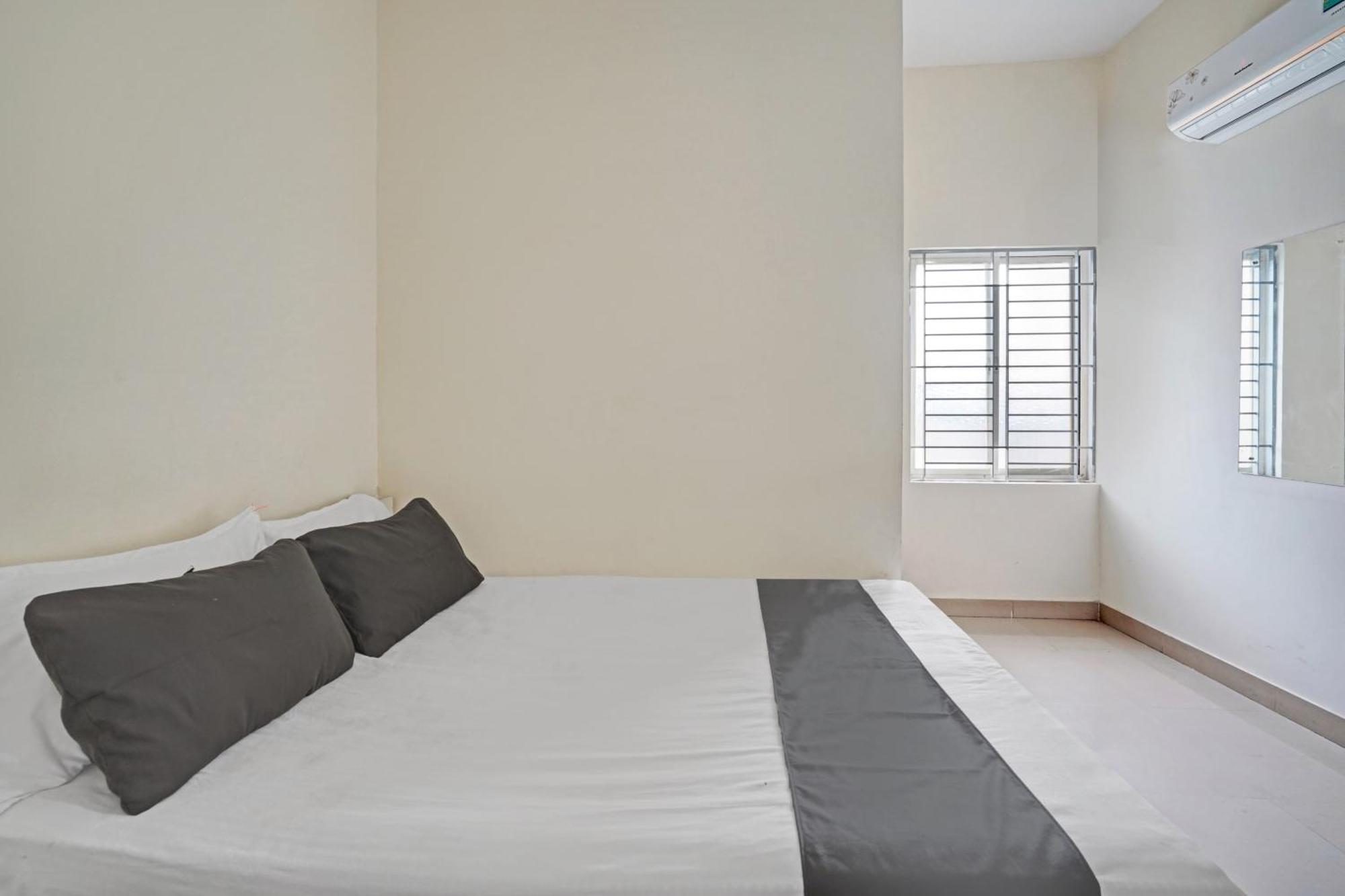 Hotel O Mg Boarding And Lodging 4*