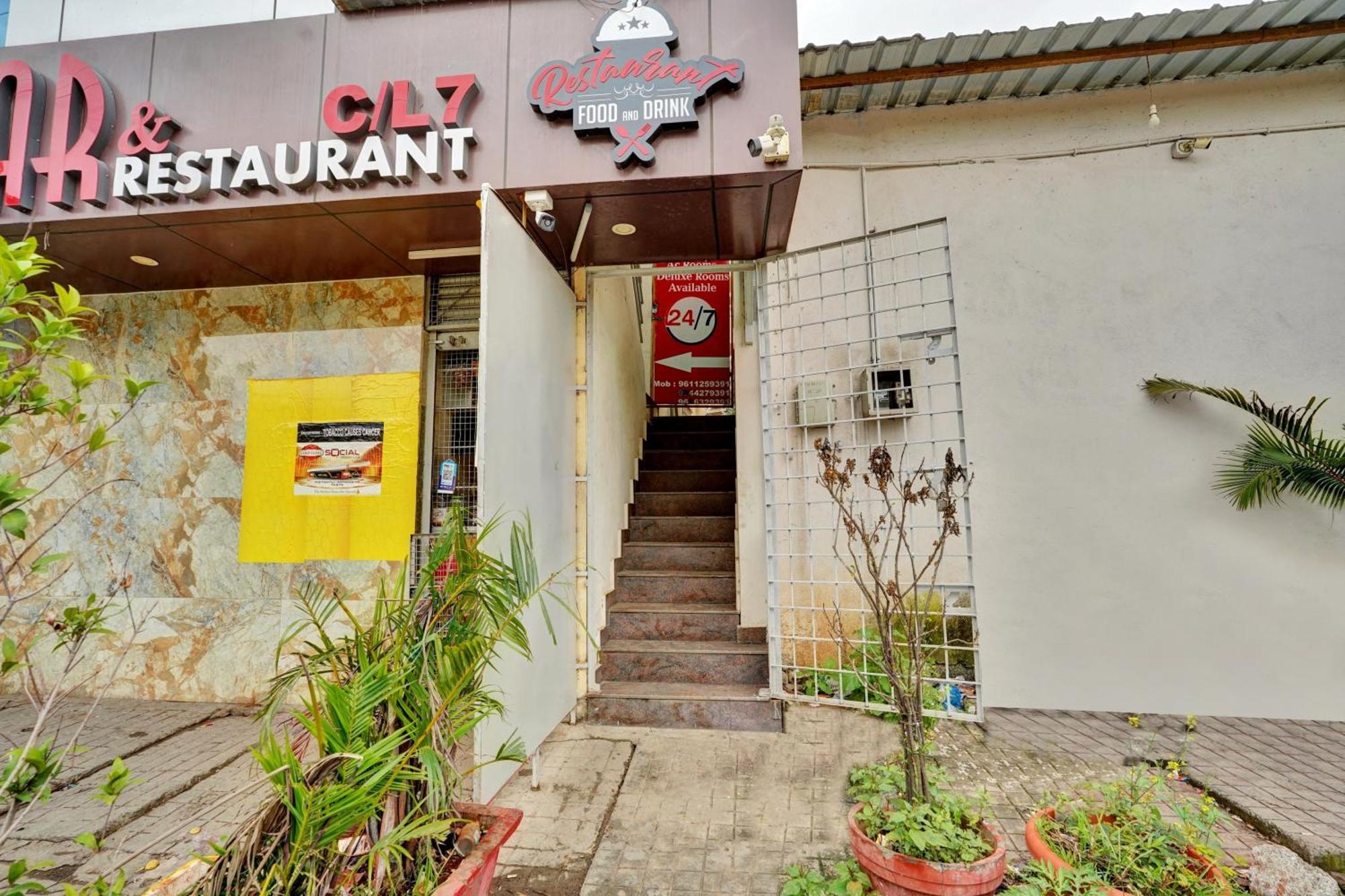 Hotel O Mg Boarding And Lodging Bangalore