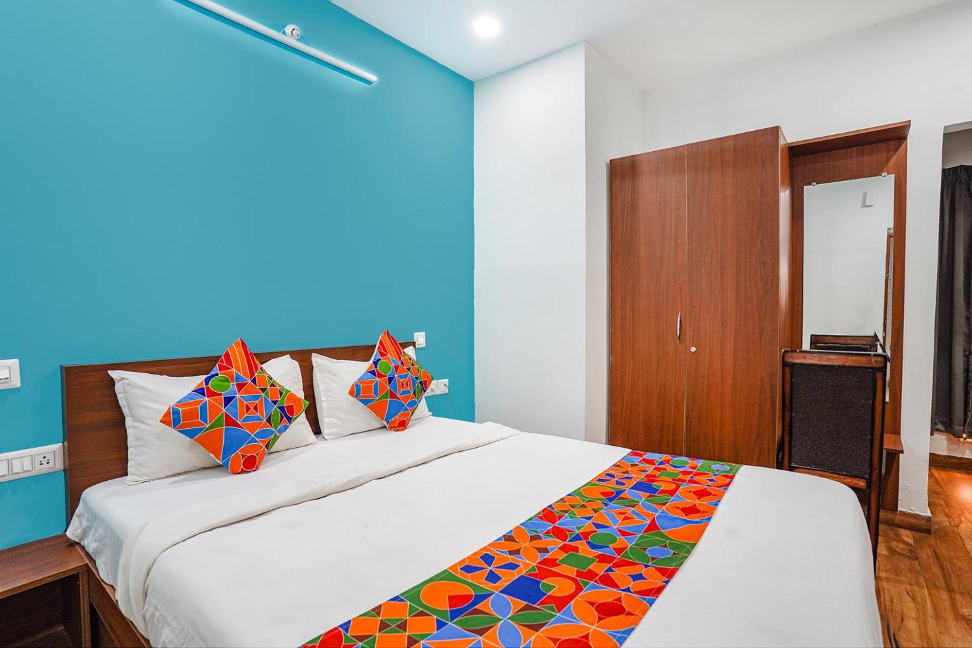 Fabhotel Rlv Palace - Nr Kengeri Satellite Town 3*
